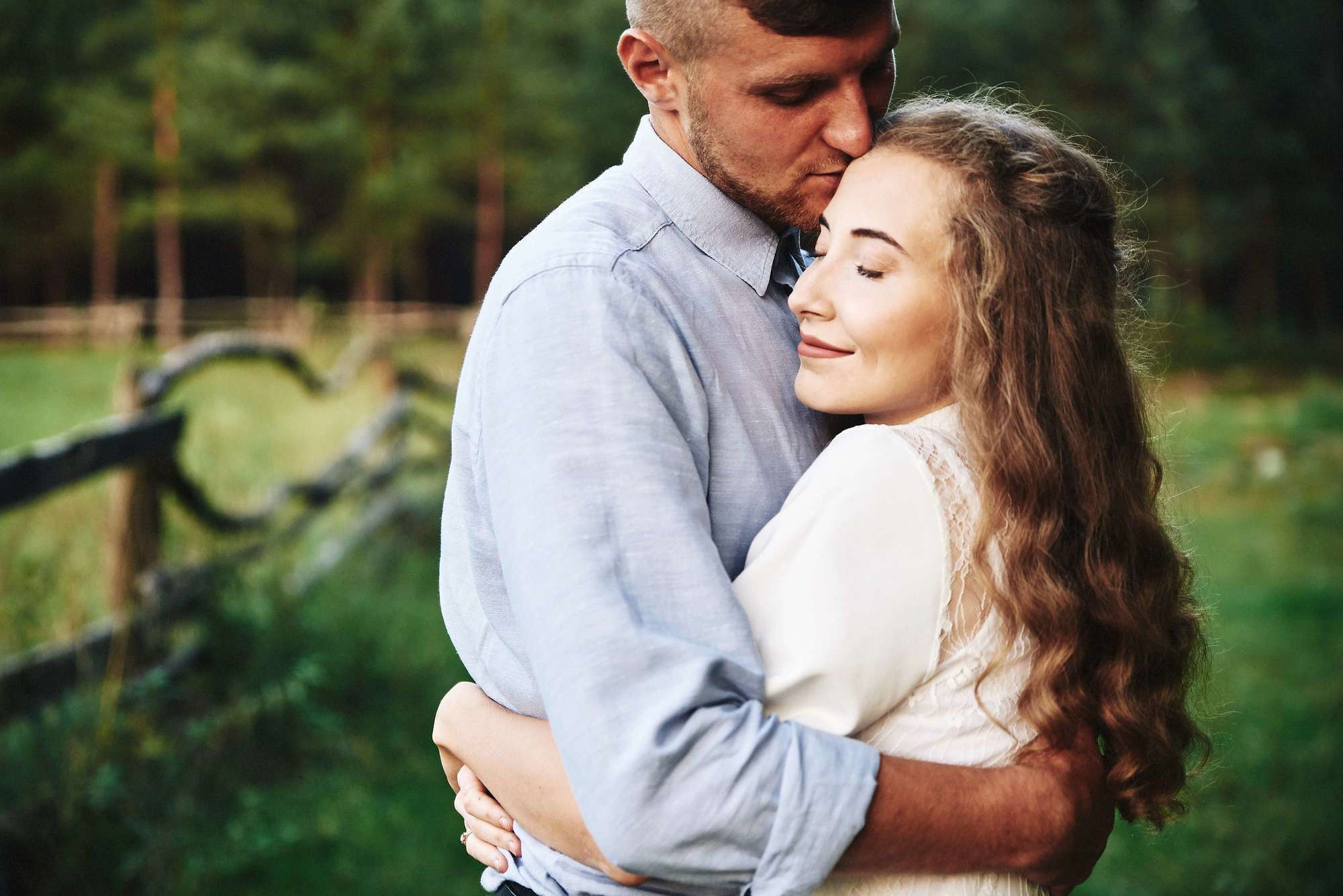 Лавстори, фотосесия до свадьбы, фото в шепетівці, зйомка в лісі, ніжна. Фотограф Шепетівка, вся Україна, Дзекан Денис!