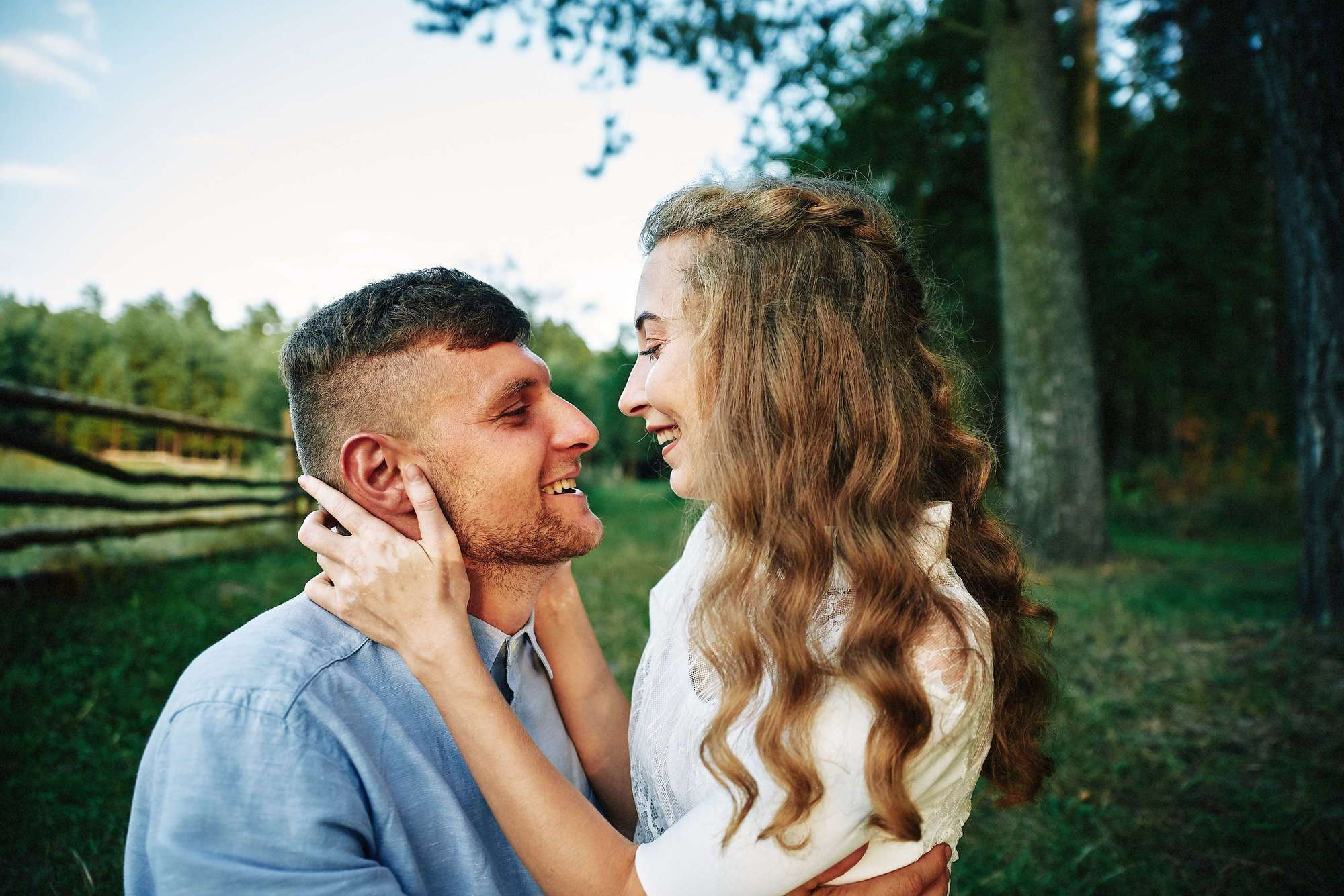 Лавстори, фотосесия до свадьбы, фото в шепетівці, зйомка в лісі, ніжна. Фотограф Шепетівка, вся Україна, Дзекан Денис!