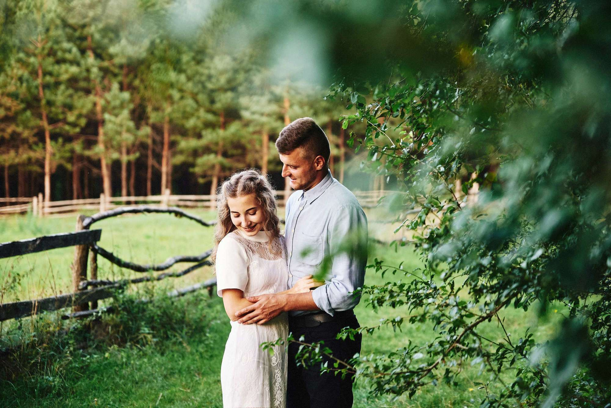 Лавстори, фотосесия до свадьбы, фото в шепетівці, зйомка в лісі, ніжна. Фотограф Шепетівка, вся Україна, Дзекан Денис!