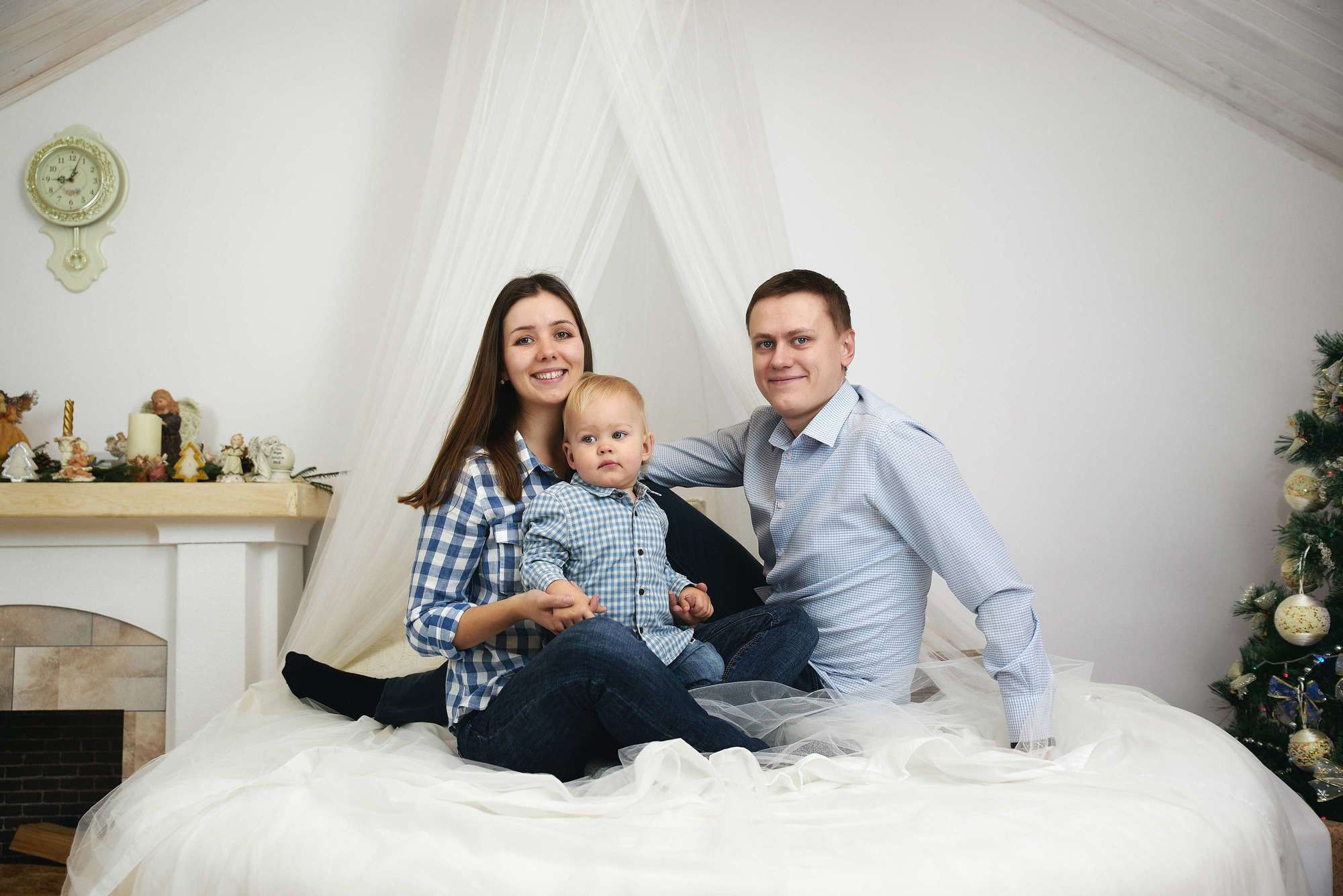 Новорічна зйомка у студії Family. Photographer Shepetivka, all over Ukraine, Dzekan Denys!