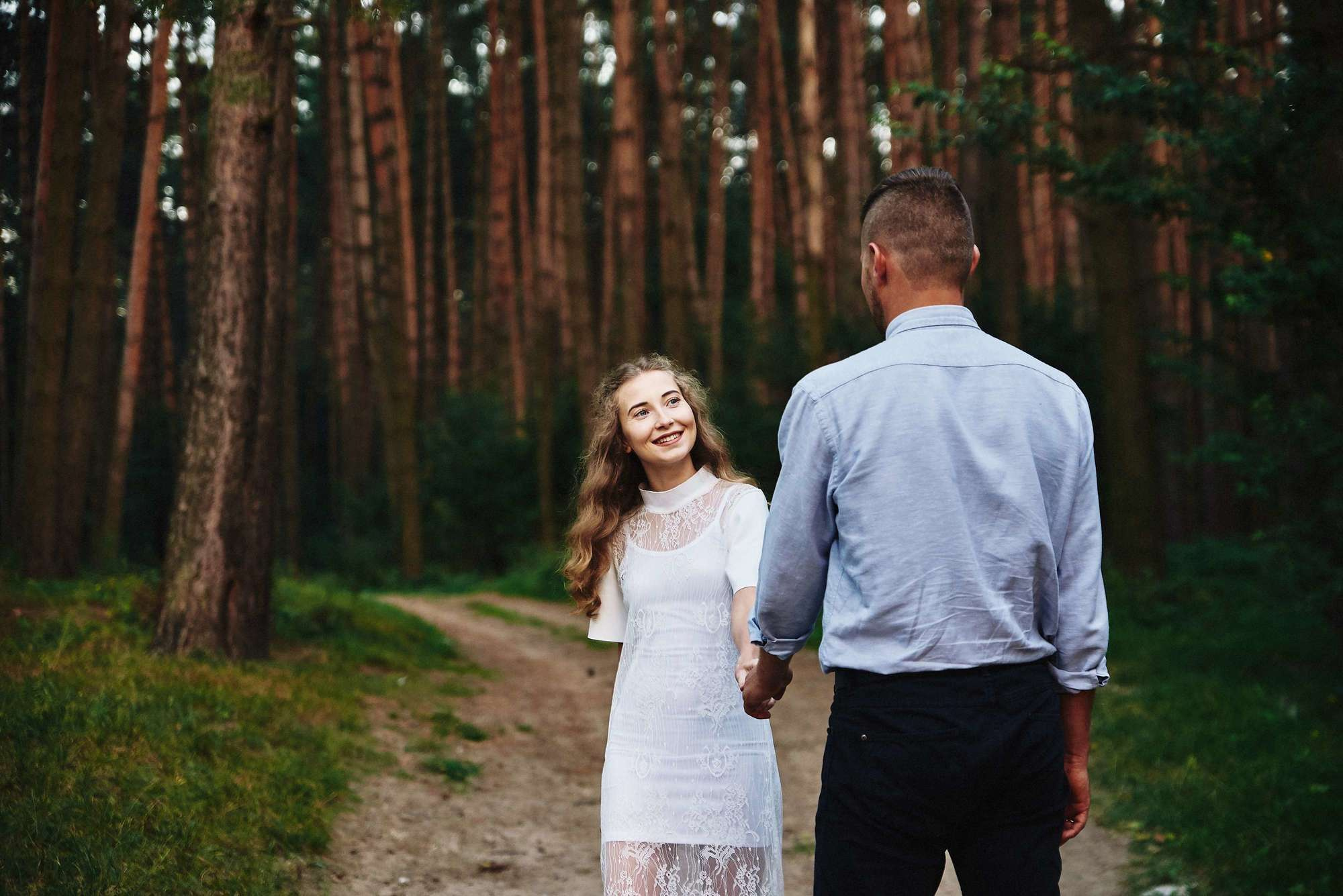 Лавстори, фотосесия до свадьбы, фото в шепетівці, зйомка в лісі, ніжна. Фотограф Шепетівка, вся Україна, Дзекан Денис!