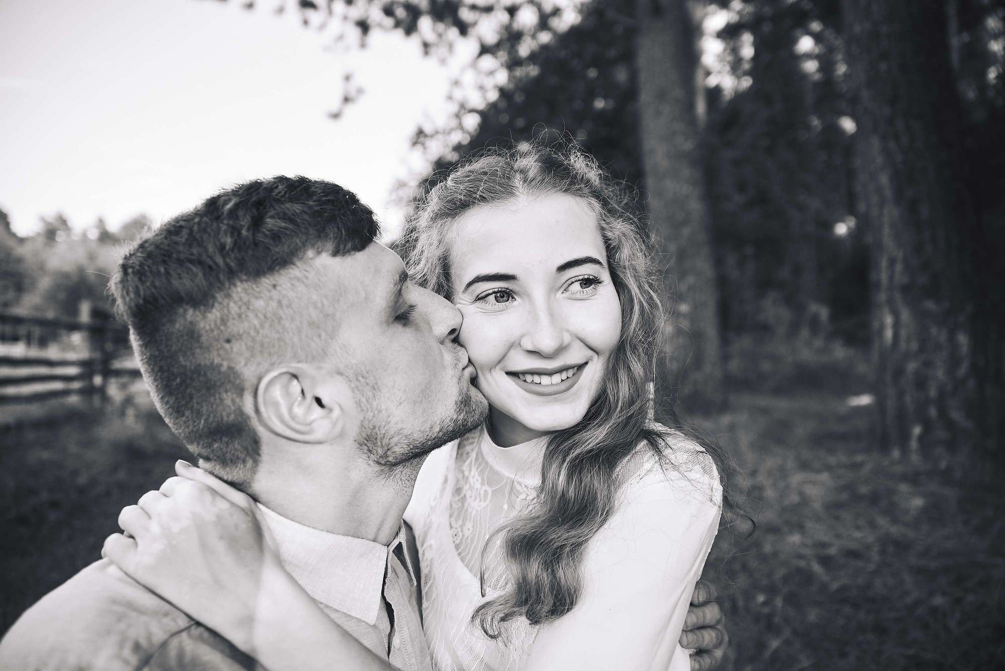 Лавстори, фотосесия до свадьбы, фото в шепетівці, зйомка в лісі, ніжна. Фотограф Шепетівка, вся Україна, Дзекан Денис!