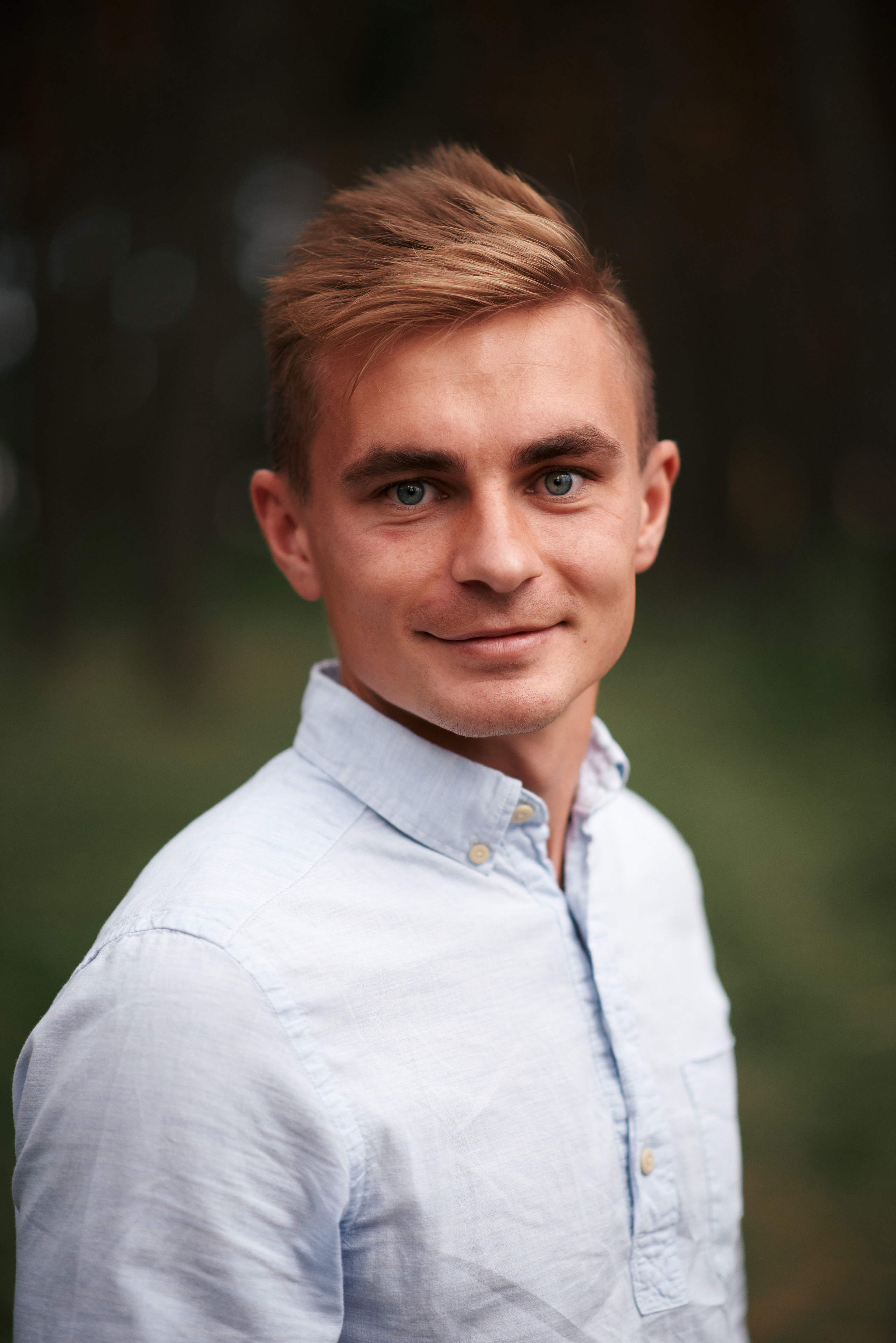 Сімейна прогулянка в сосновому лісі. Photographer Shepetivka, all over Ukraine, Dzekan Denys!