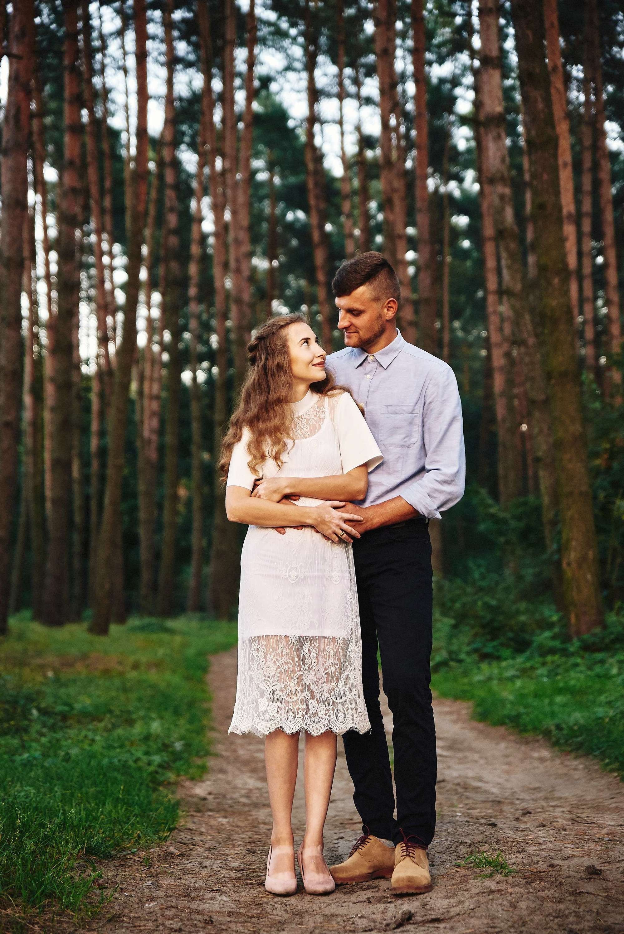 Лавстори, фотосесия до свадьбы, фото в шепетівці, зйомка в лісі, ніжна. Фотограф Шепетівка, вся Україна, Дзекан Денис!