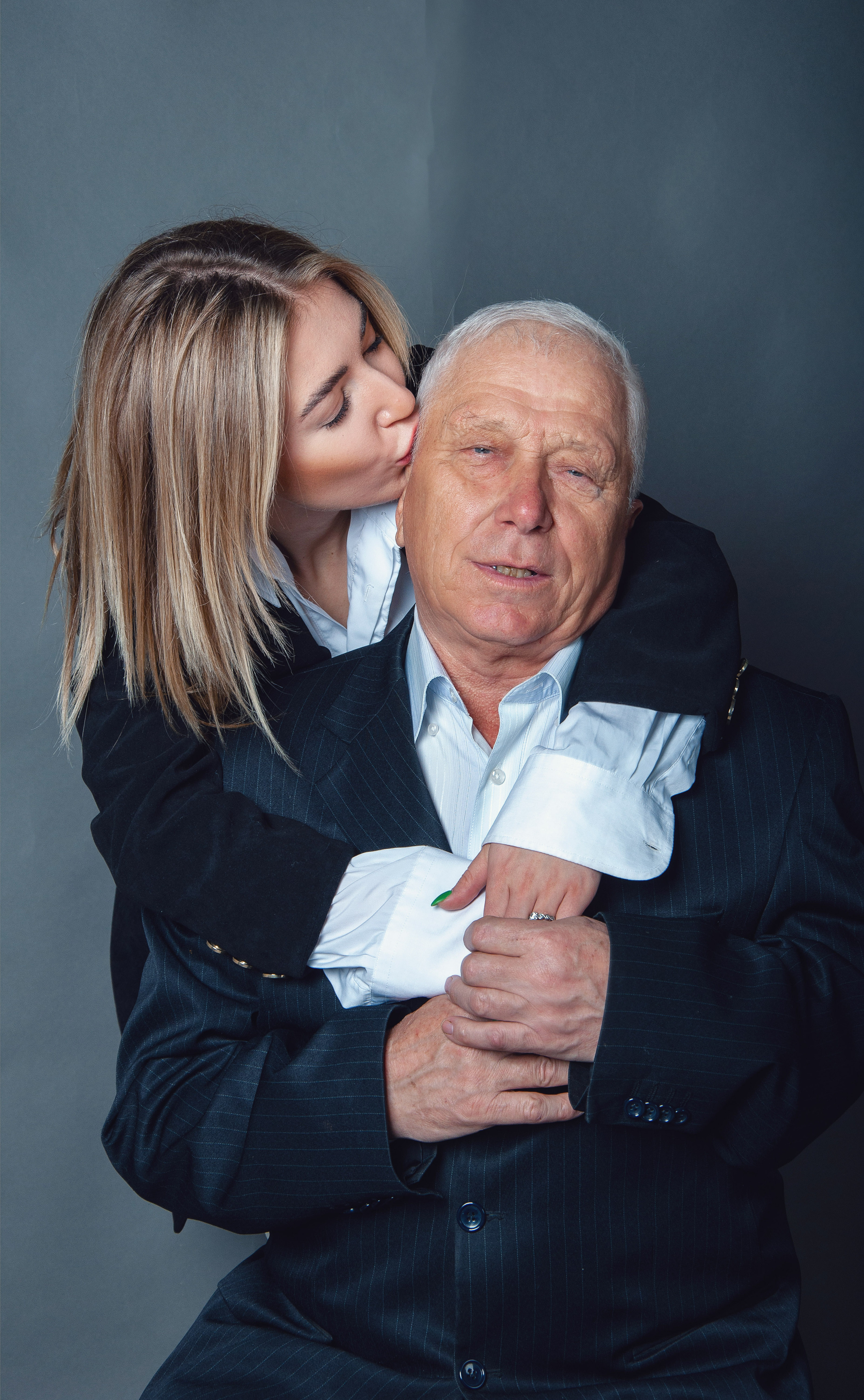 Семейная фотосессия и Love story. Весільний та індивідуальний фотограф у Запоріжжі Валерія Прокопенко