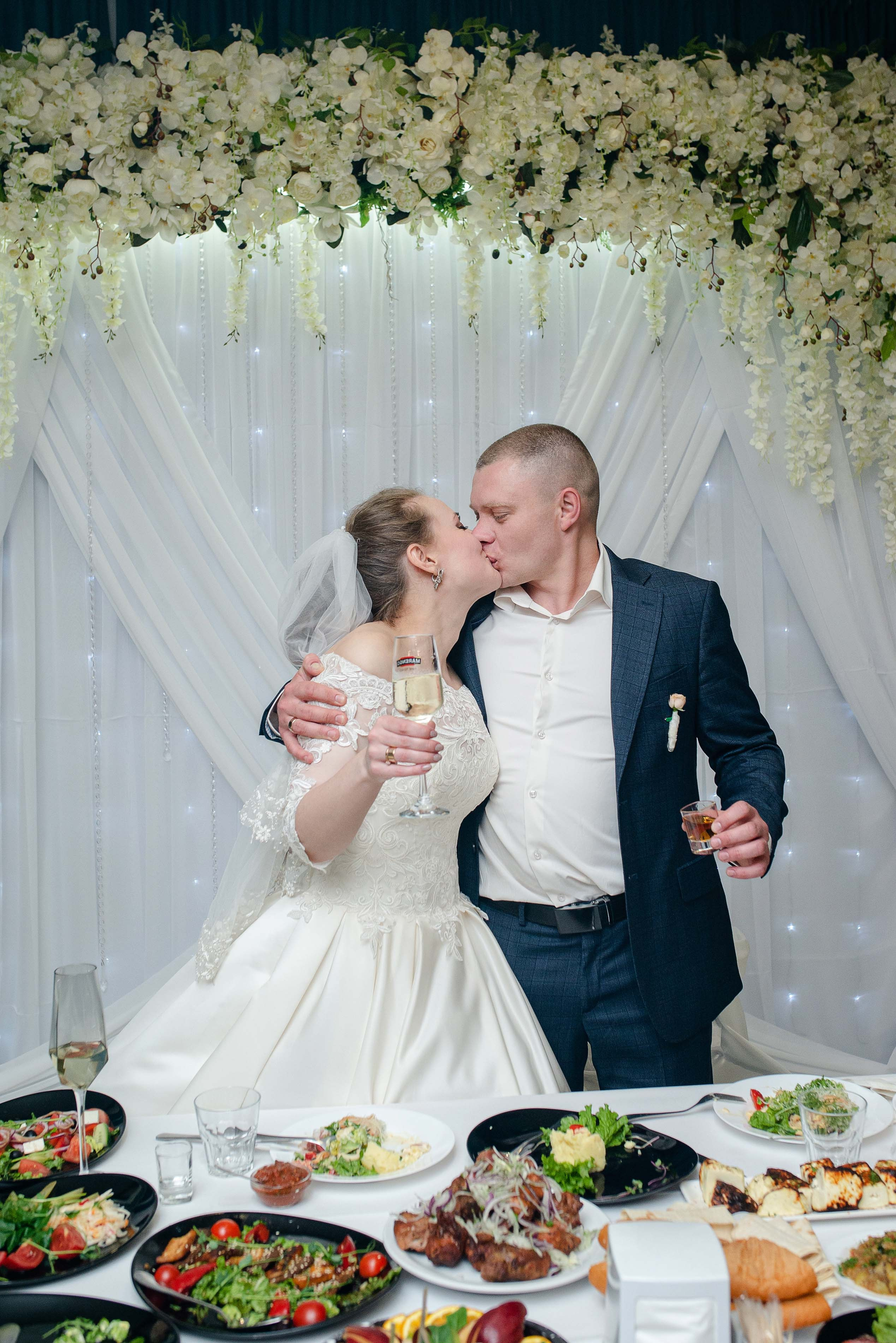 Фотосесія весілля Запоріжжя. Весільний та індивідуальний фотограф у Запоріжжі Валерія Прокопенко