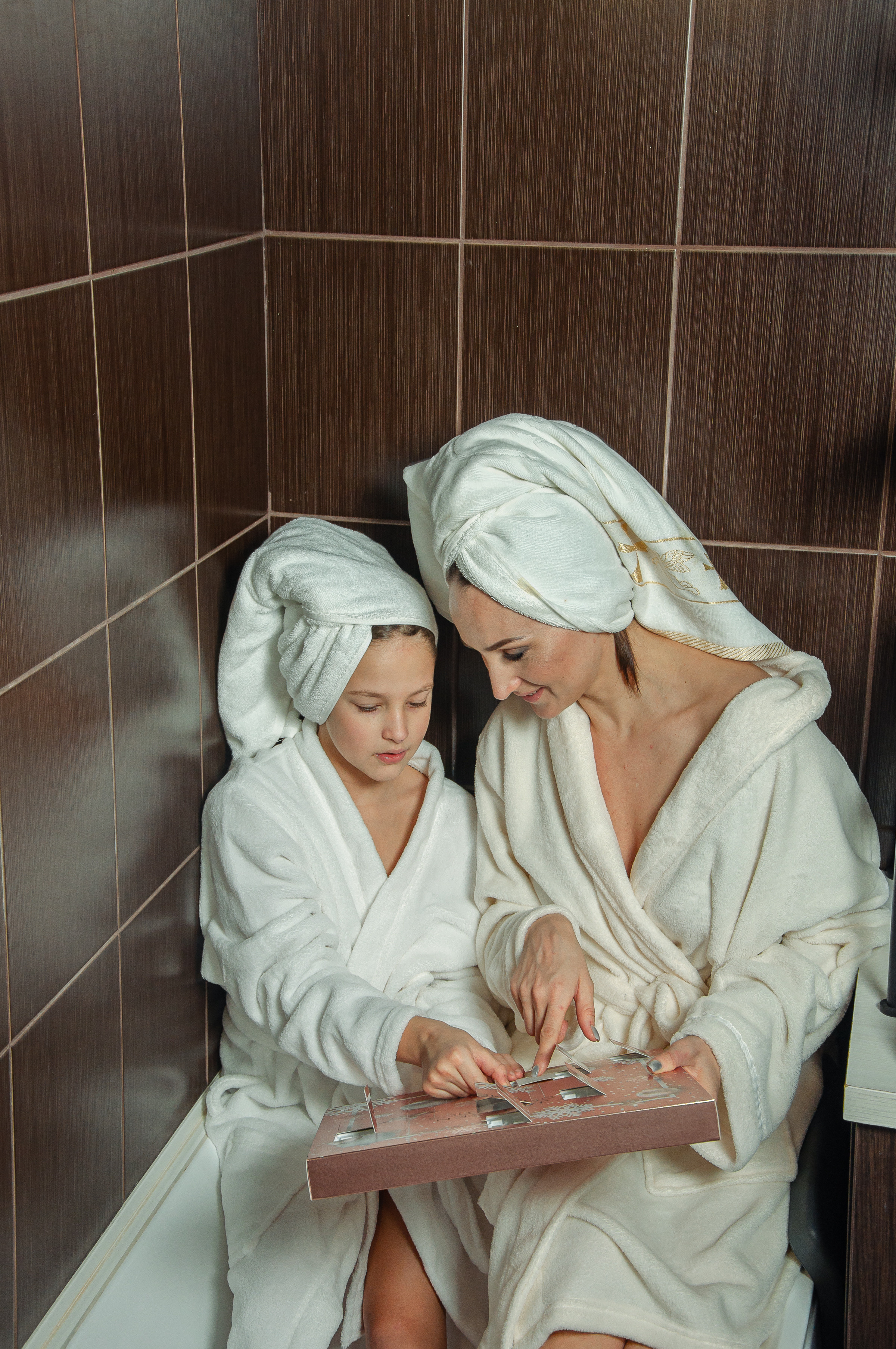 Семейная фотосессия и Love story. Весільний та індивідуальний фотограф у Запоріжжі Валерія Прокопенко
