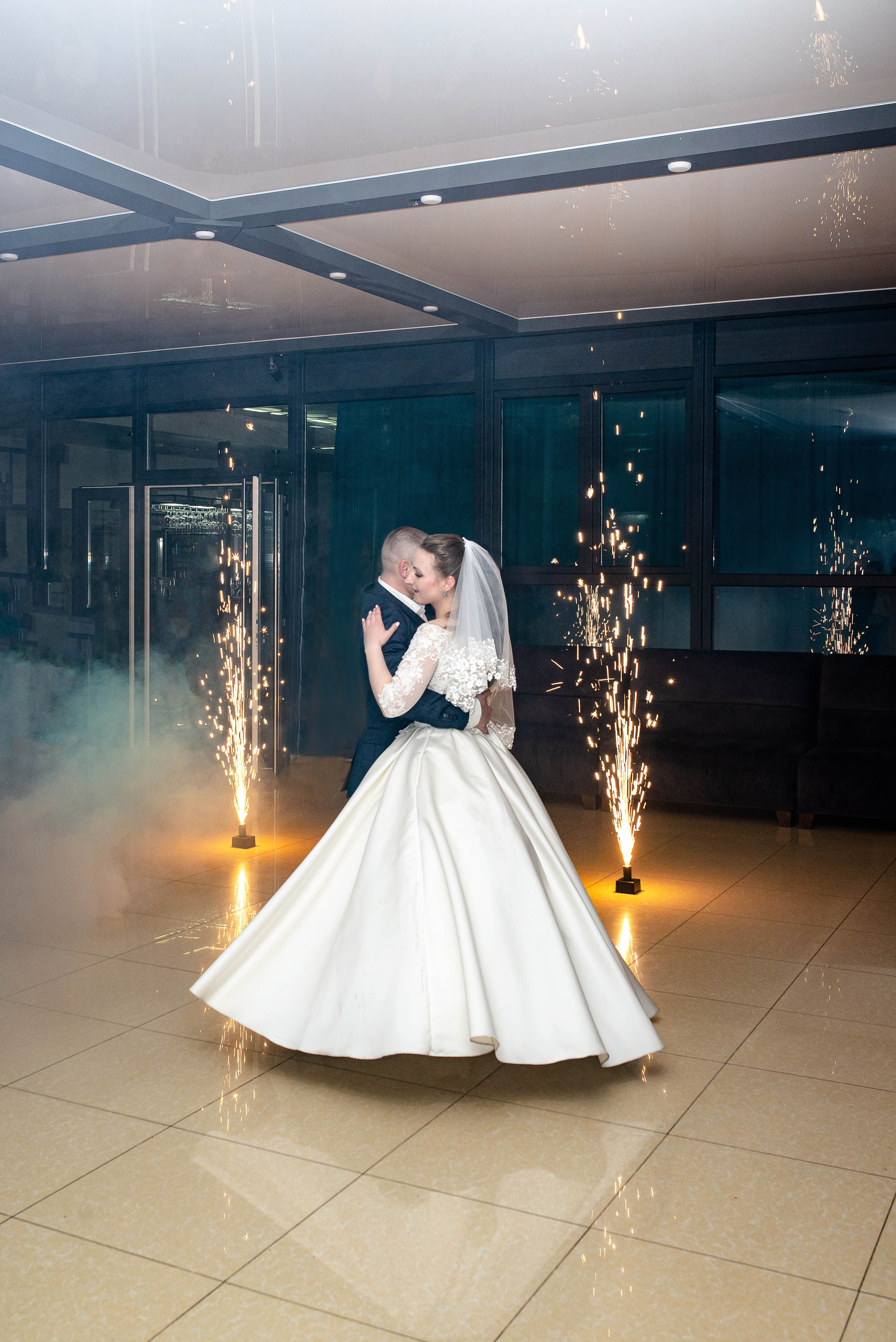 Фотосесія весілля Запоріжжя. Весільний та індивідуальний фотограф у Запоріжжі Валерія Прокопенко