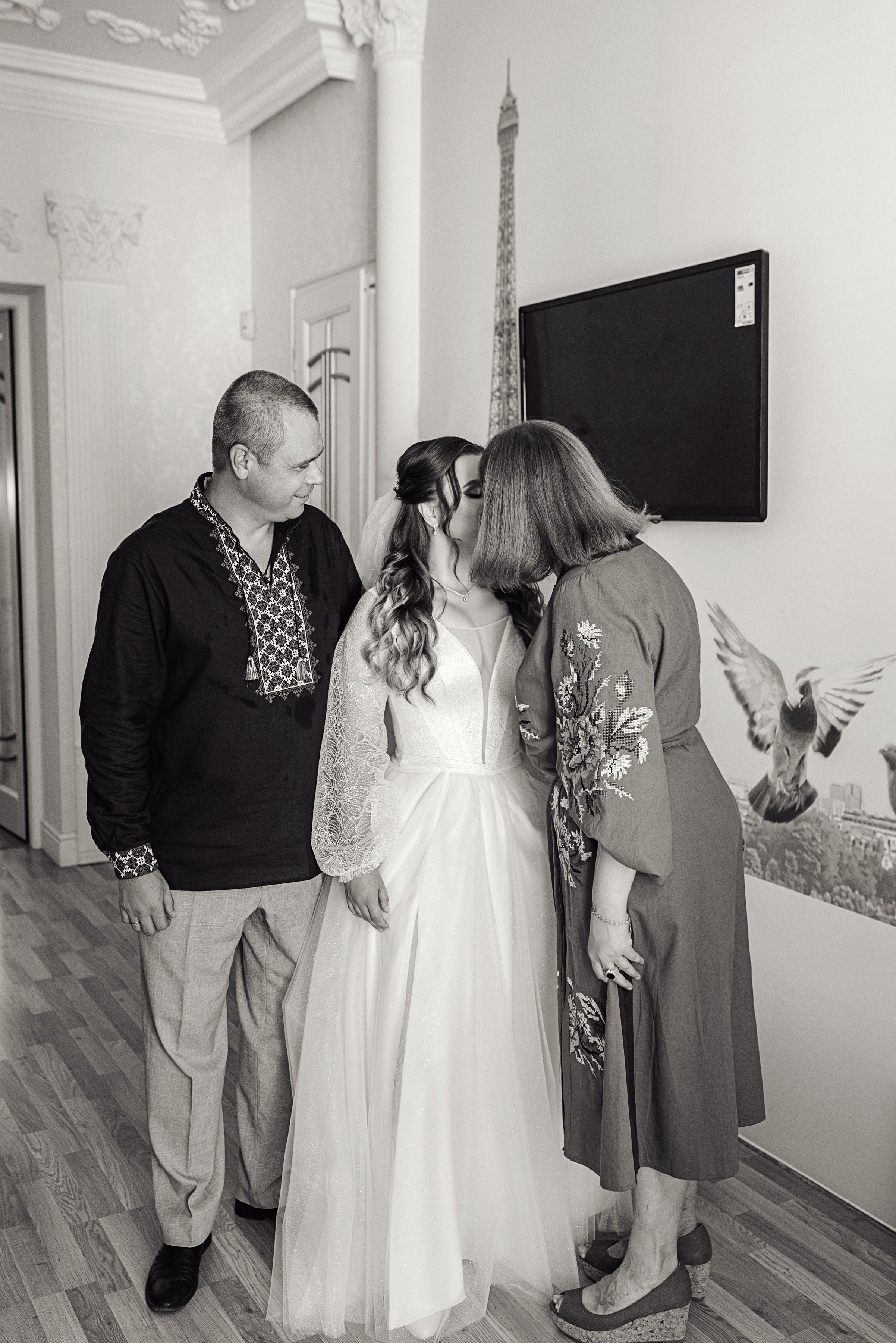 Вартість весільної фотосесії Запоріжжя. Весільний та індивідуальний фотограф у Запоріжжі Валерія Прокопенко