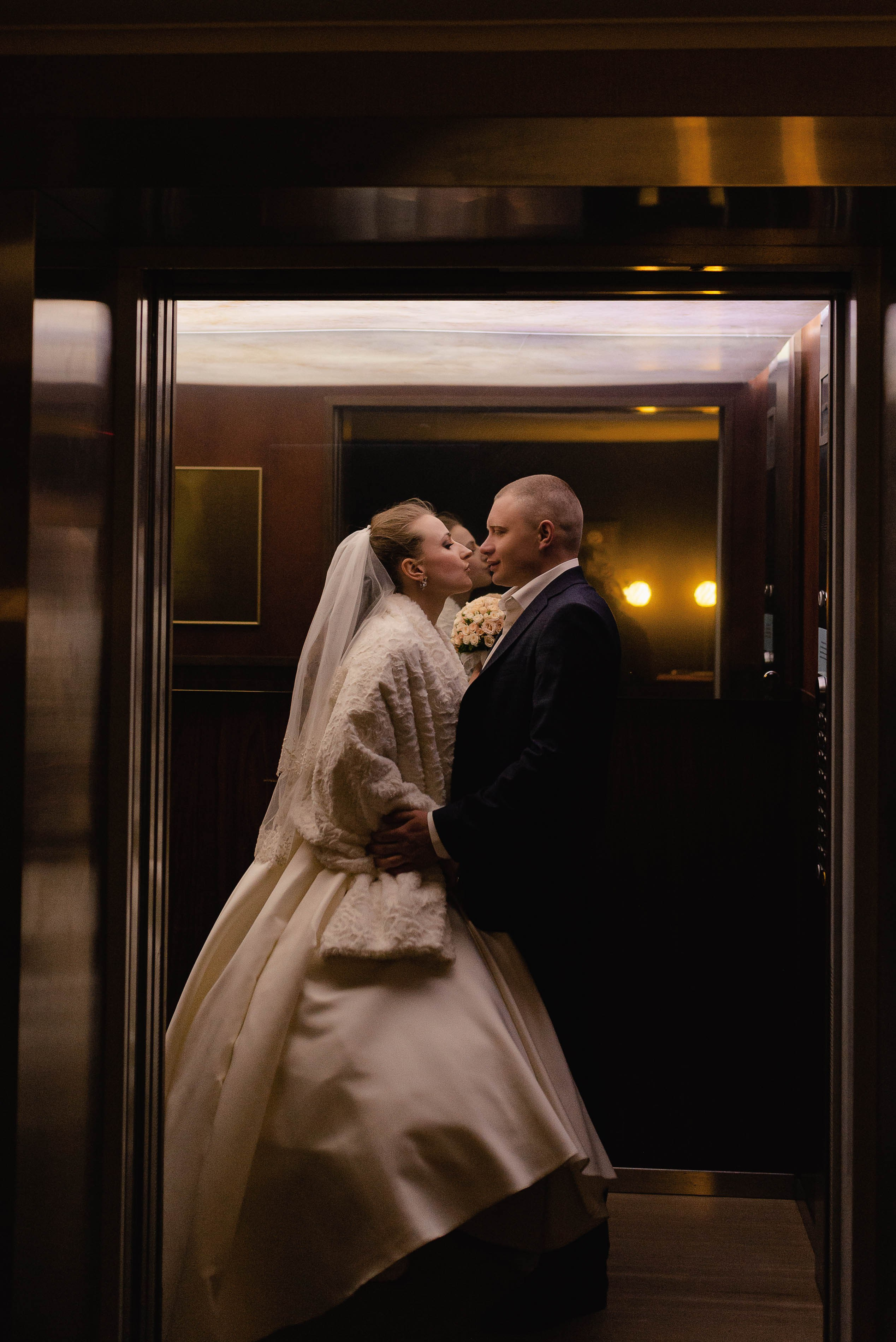 Вартість весільної фотосесії Запоріжжя. Весільний та індивідуальний фотограф у Запоріжжі Валерія Прокопенко