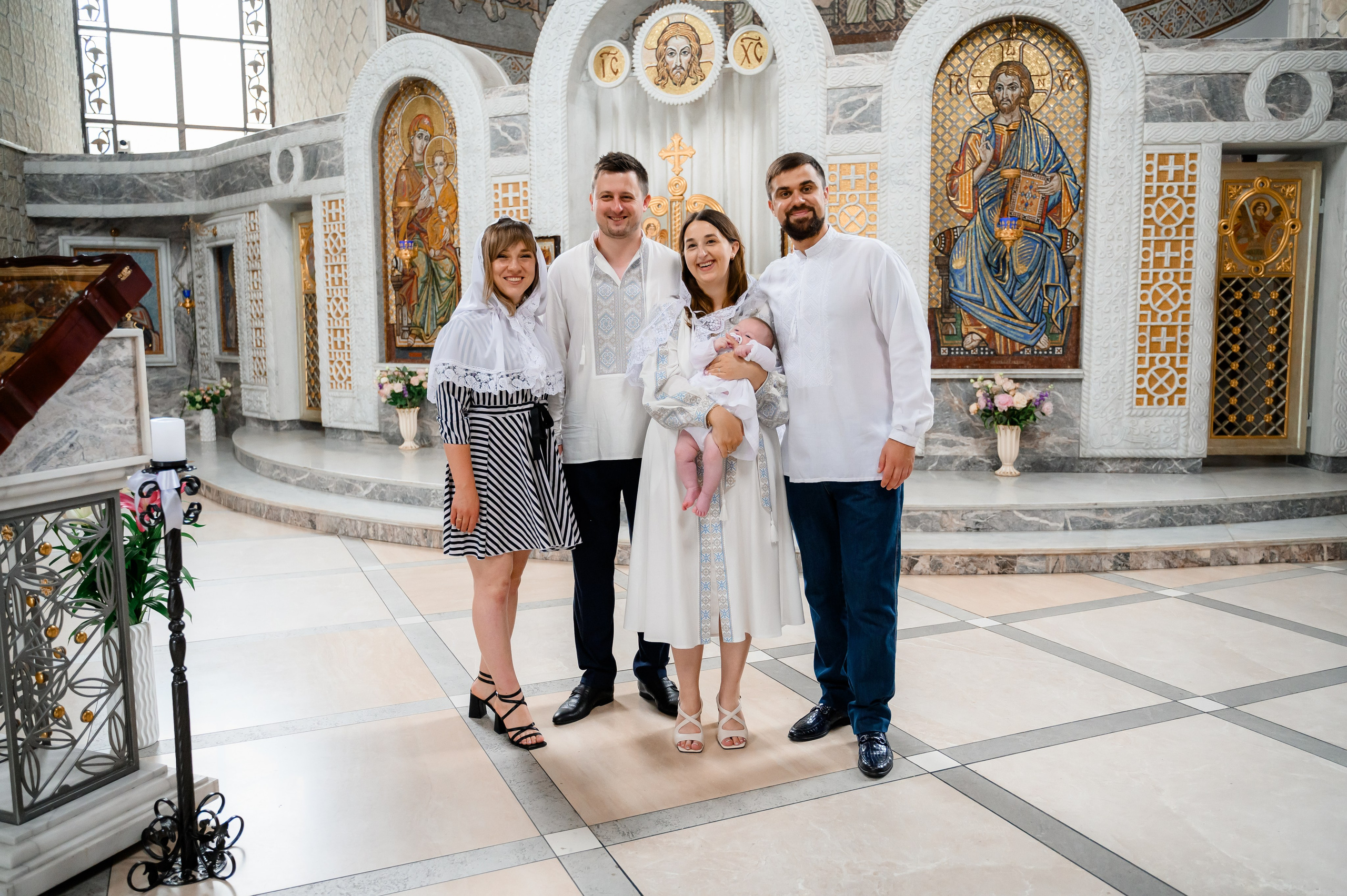 Хрещення Спасо-Преображенський собор. Сімейний та дитячий фотограф в Києві та Ірпені Тетяна Чайка