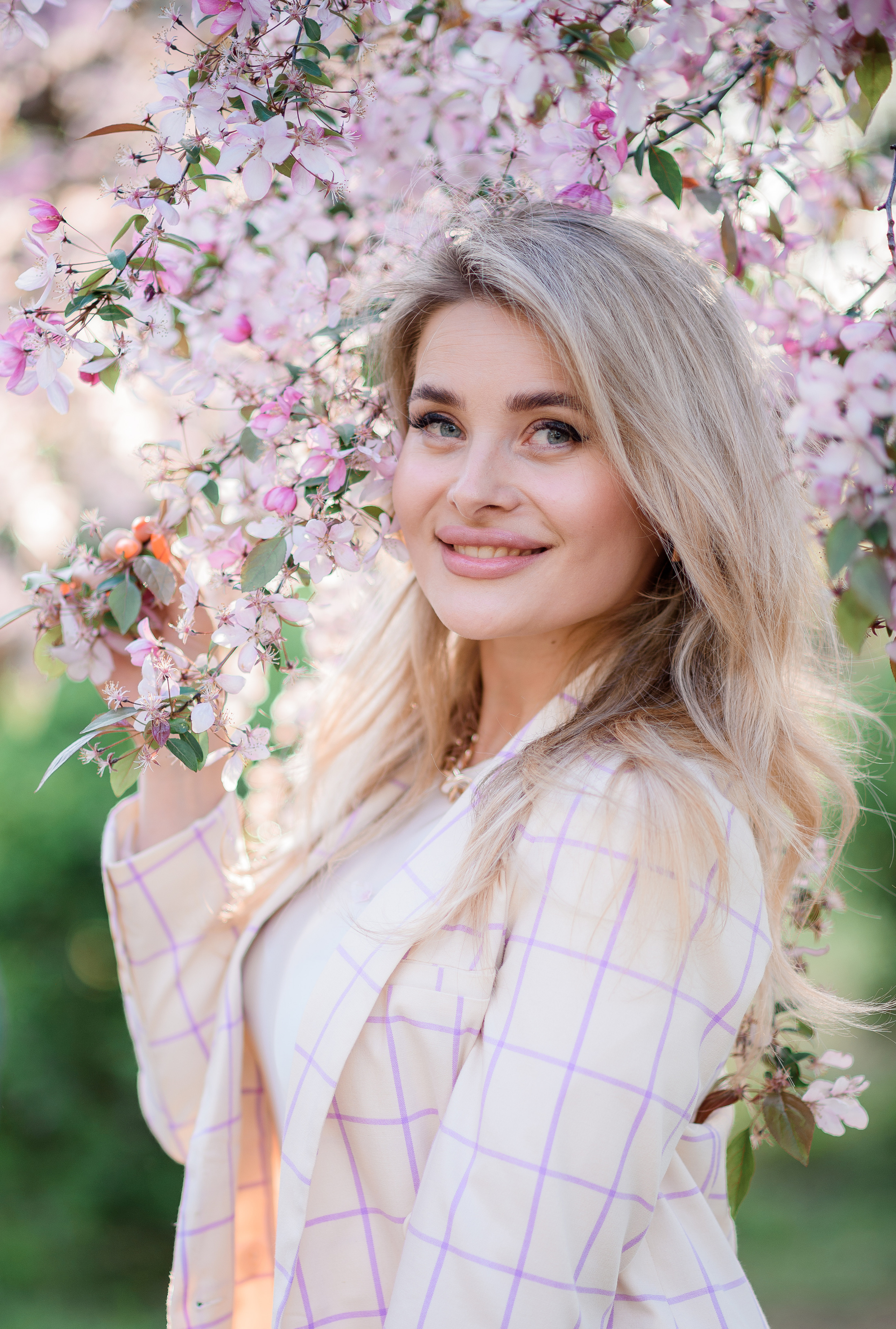 Юля. Весняне цвітіння. Сімейний та дитячий фотограф в Києві та Ірпені Тетяна Чайка