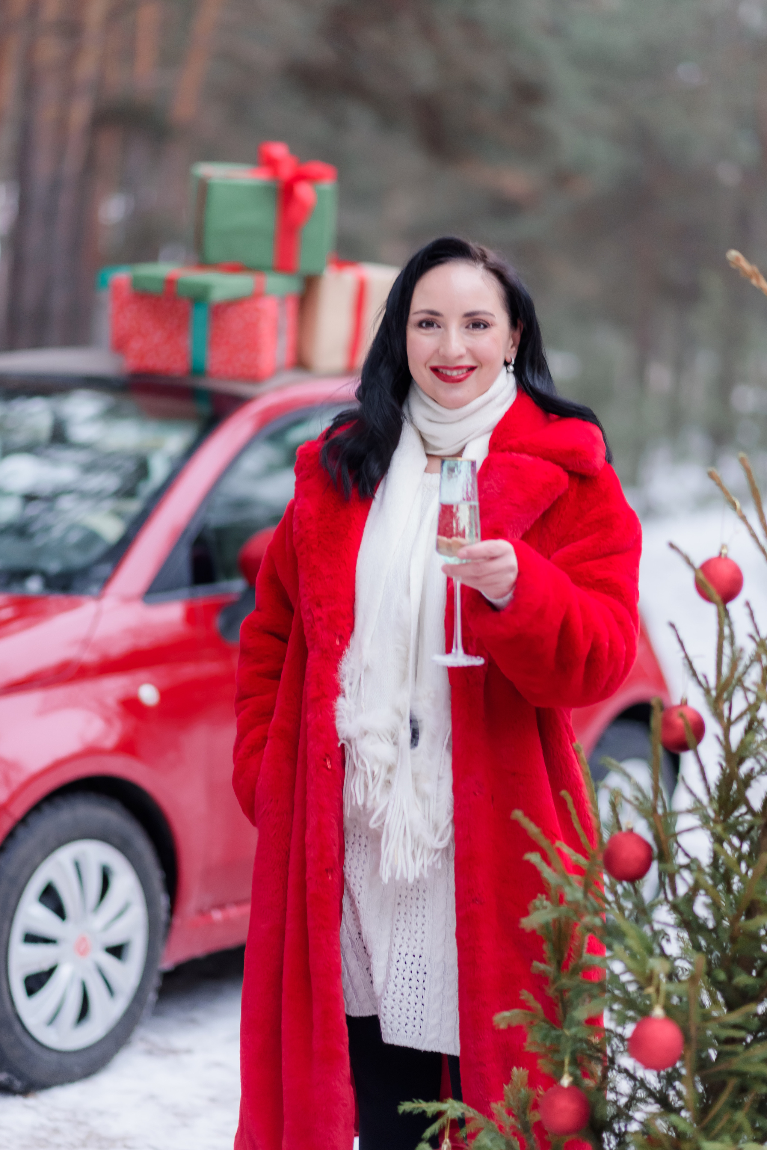 Новорічний з червоною машинкою. Сімейний та дитячий фотограф в Києві та Ірпені Тетяна Чайка