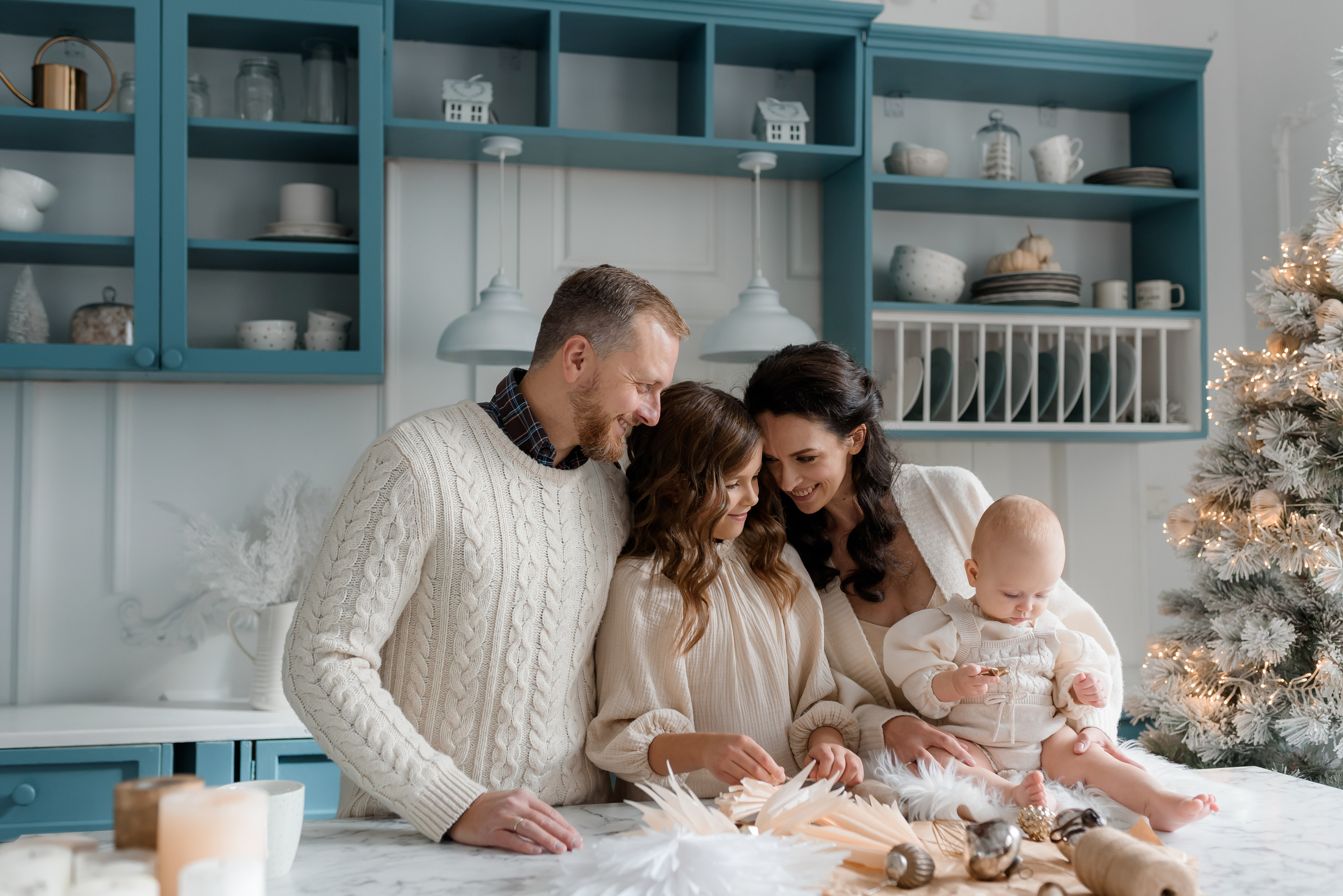 Новорічна сімейна зйомка. МонохромСтудио. Сімейний та дитячий фотограф в Києві та Ірпені Тетяна Чайка