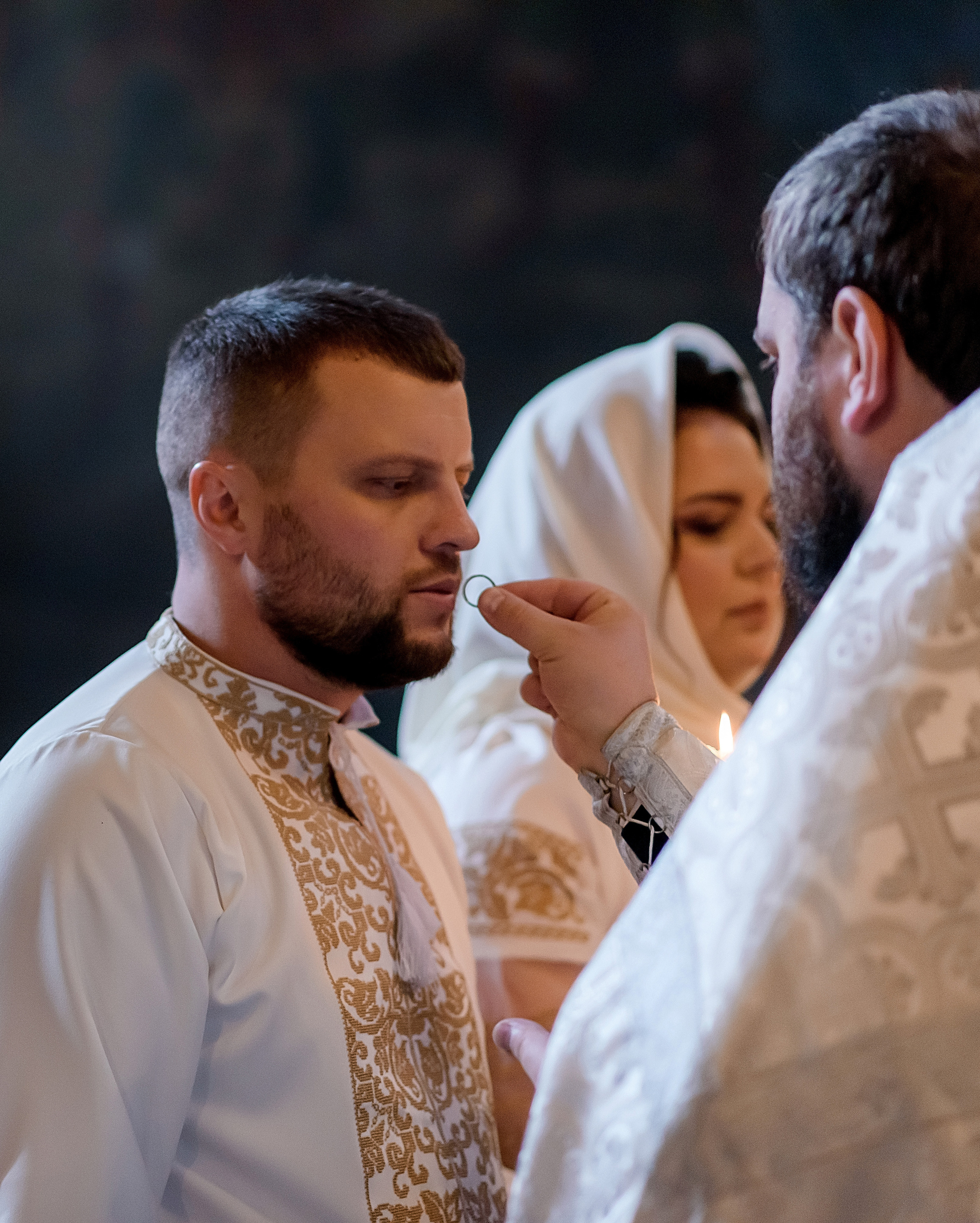 Вінчання Катерини та Артема. Михайлівський собор. Сімейний та дитячий фотограф в Києві та Ірпені Тетяна Чайка