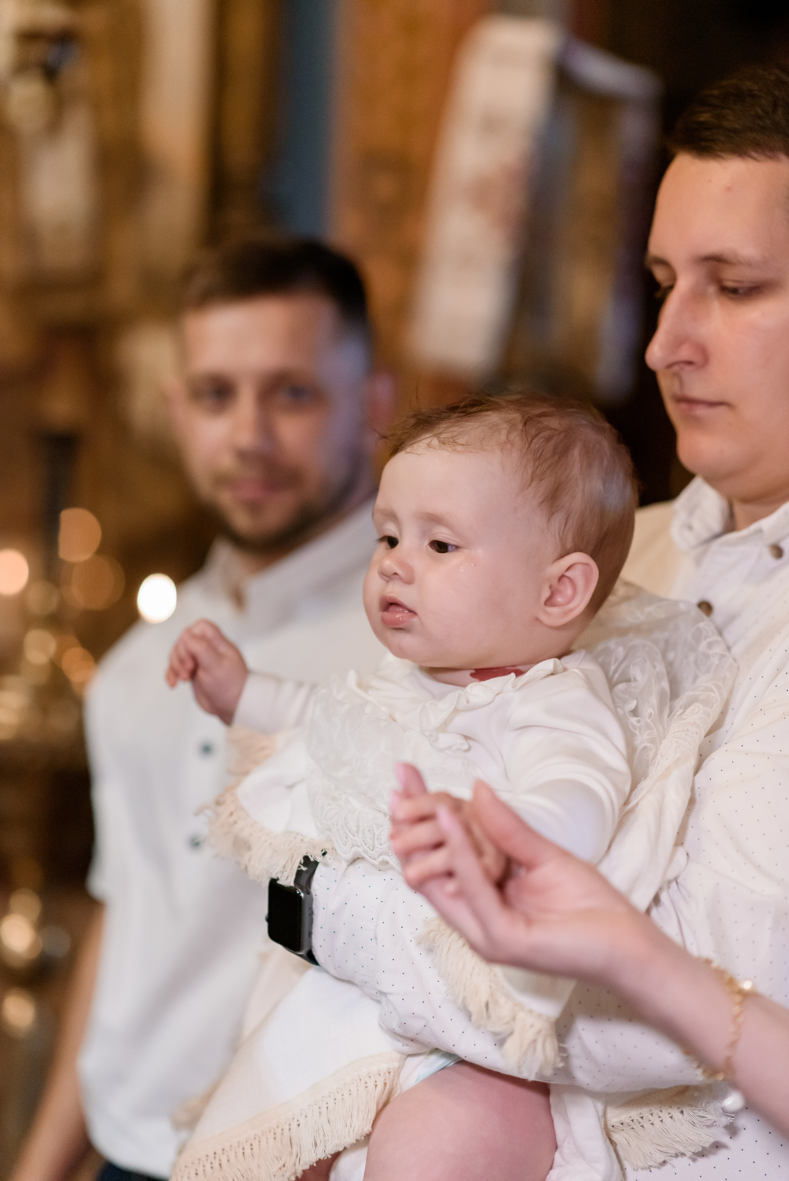Хрещення Даринки. Храм Успіння Пресвятої Богородиці (Пирогоща). Київ. Сімейний та дитячий фотограф в Києві та Ірпені Тетяна Чайка