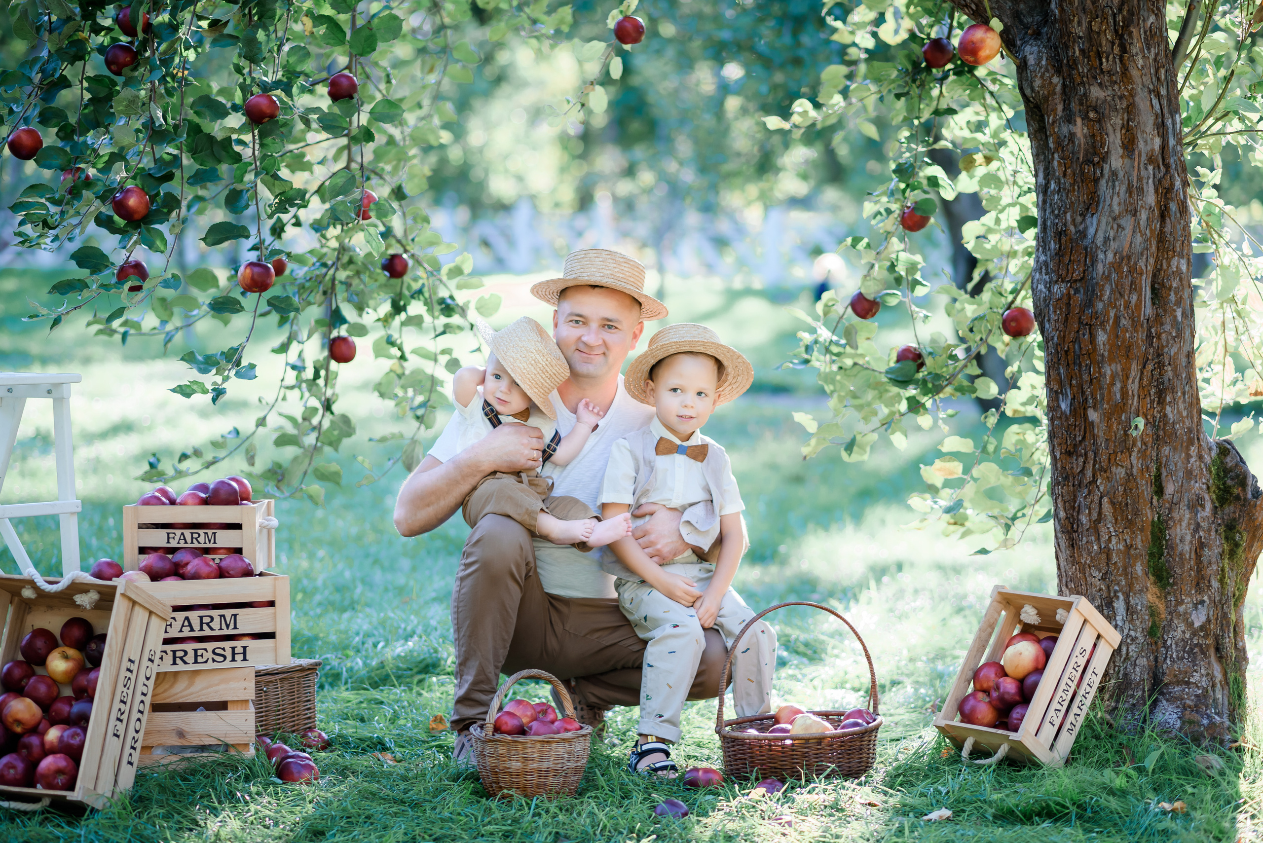 Збір врожаю (з яблоками та кавунами). Сімейний та дитячий фотограф в Києві та Ірпені Тетяна Чайка