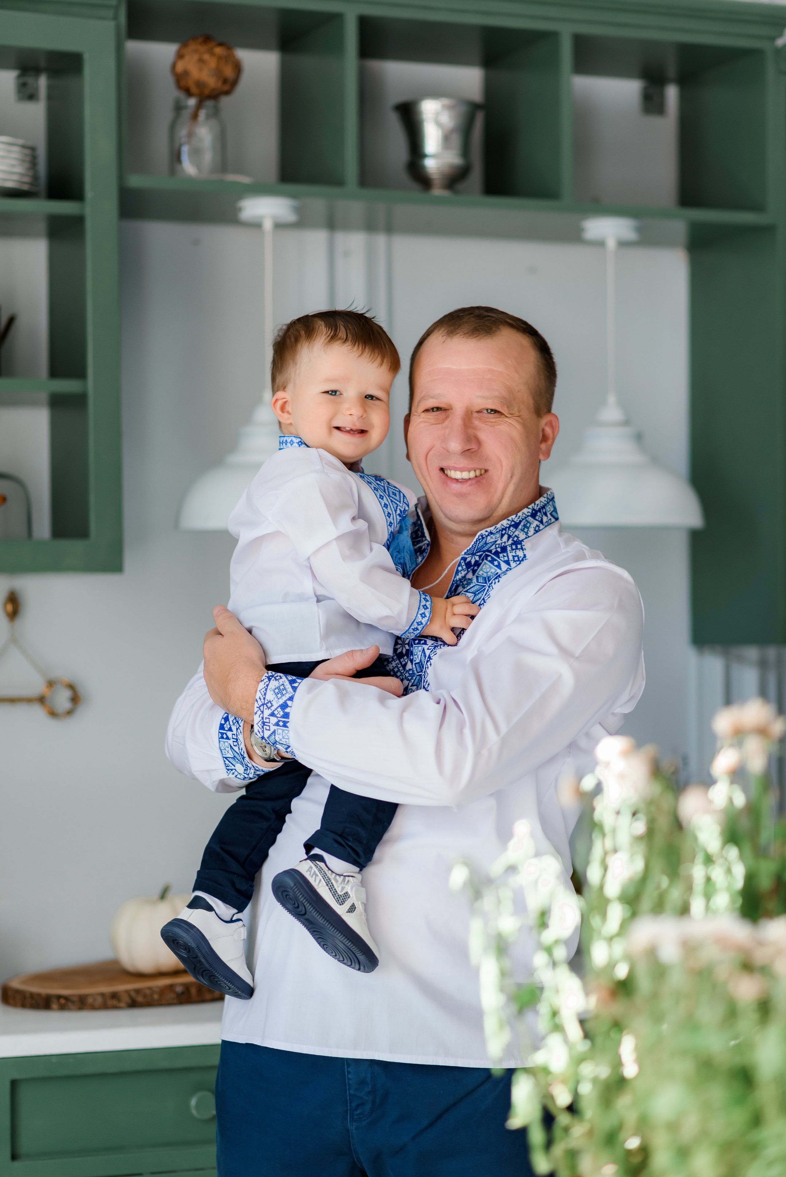 Каріна з родиною. Сімейний та дитячий фотограф в Києві та Ірпені Тетяна Чайка