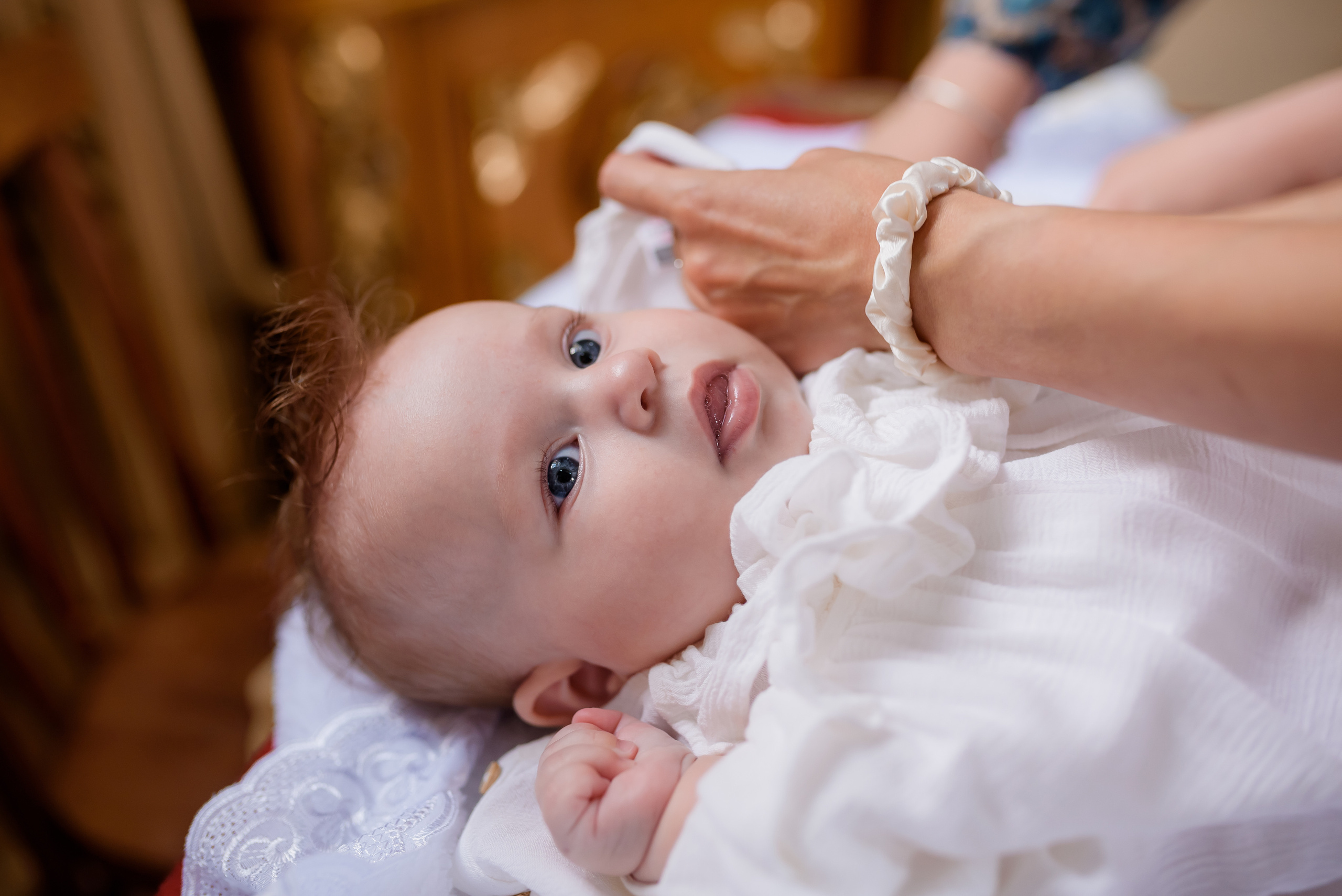 Хрещення Емми. Свято-Троїцька Церква м.Ірпінь. Сімейний та дитячий фотограф в Києві та Ірпені Тетяна Чайка