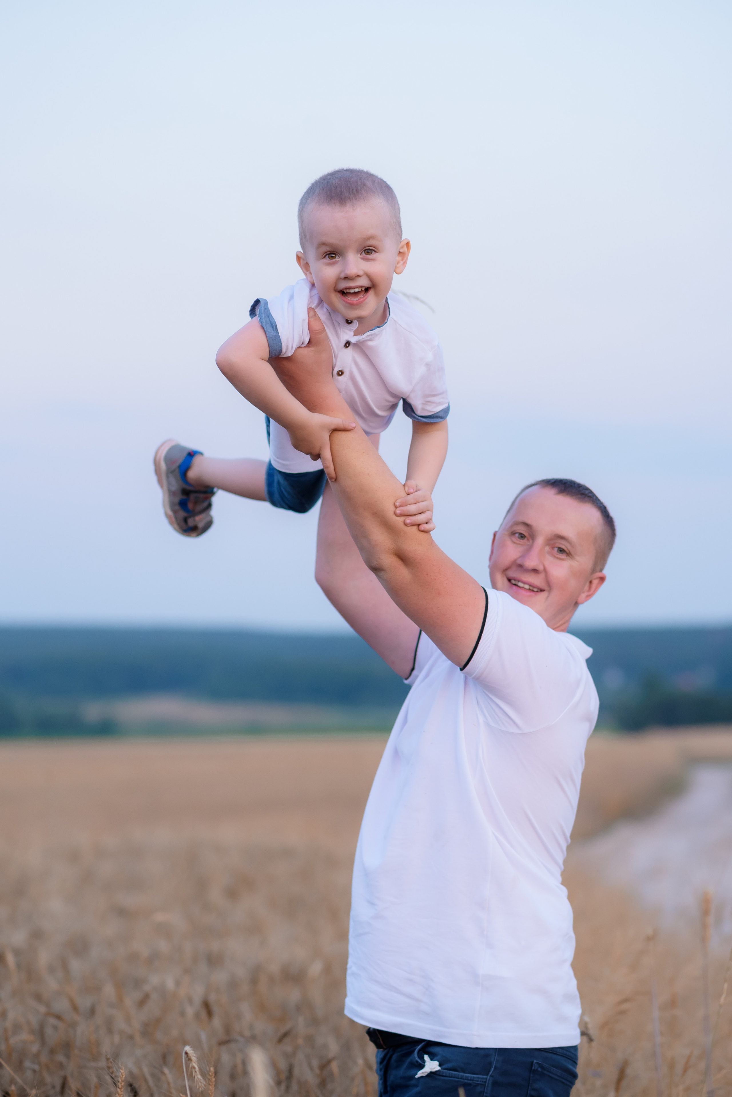 Валерія з родиною. Сімейний та дитячий фотограф в Києві та Ірпені Тетяна Чайка