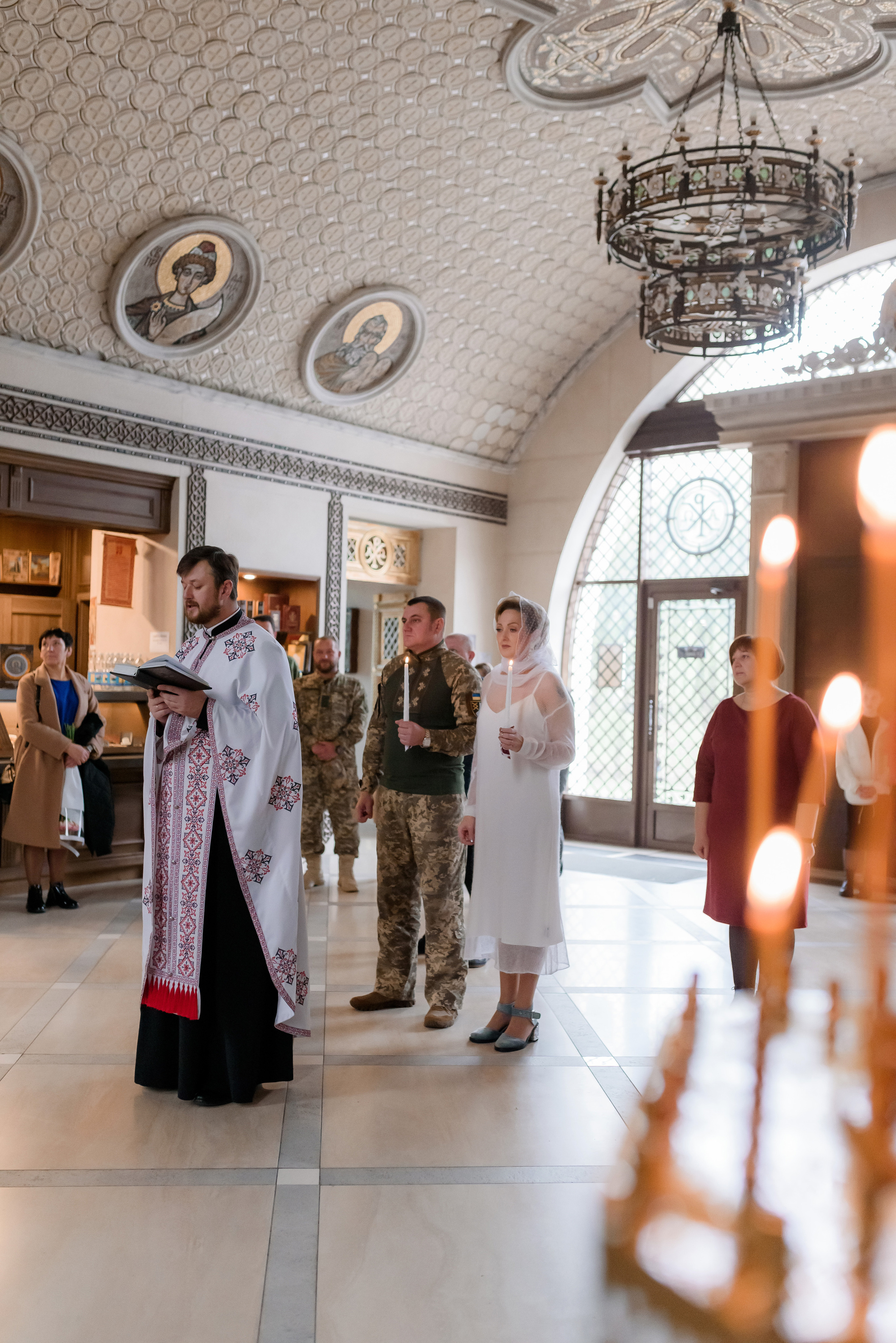 Вінчання Світлани і Володимира. Спасо-Преображенський собор. Сімейний та дитячий фотограф в Києві та Ірпені Тетяна Чайка