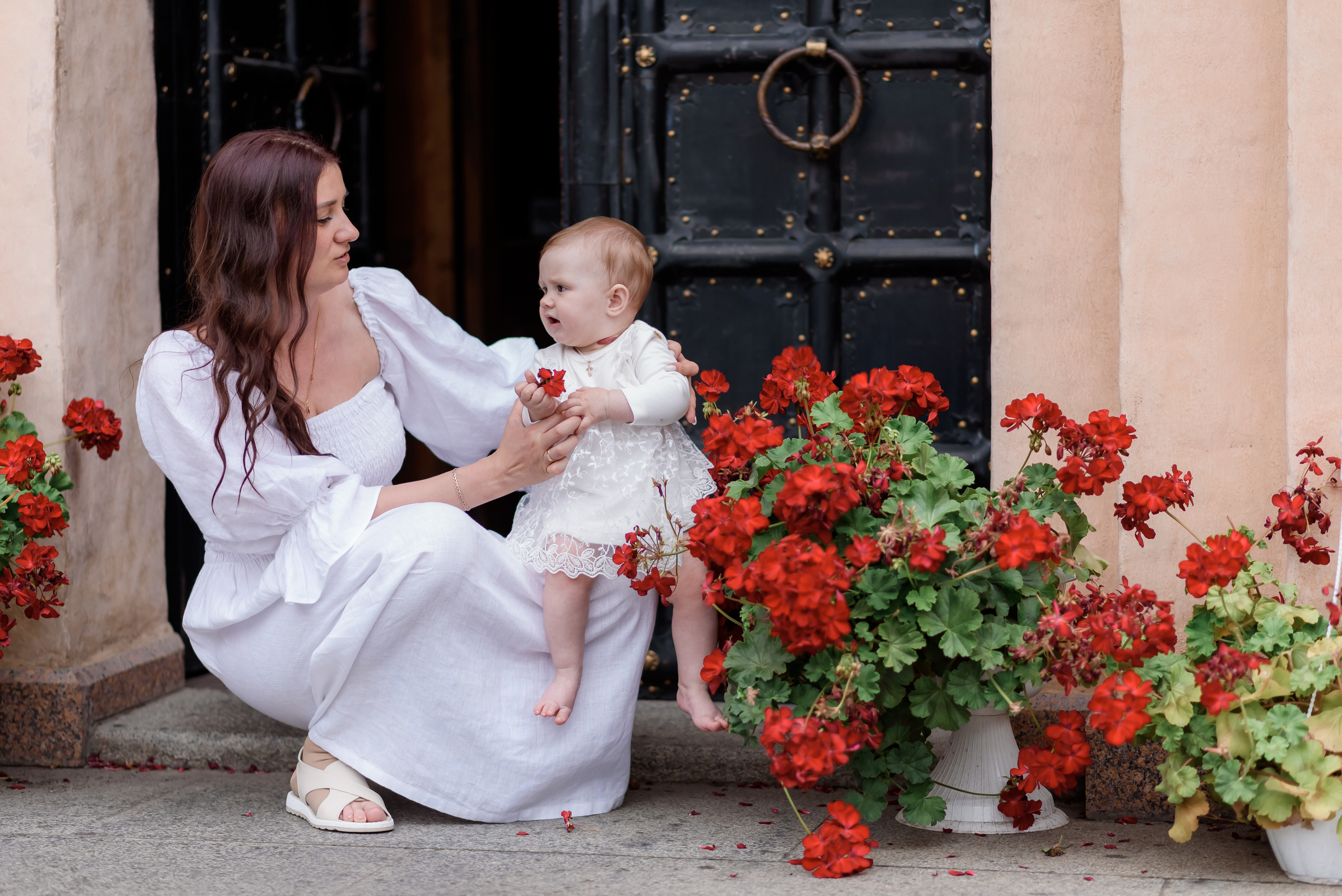 Хрещення Даринки. Храм Успіння Пресвятої Богородиці (Пирогоща). Київ. Сімейний та дитячий фотограф в Києві та Ірпені Тетяна Чайка