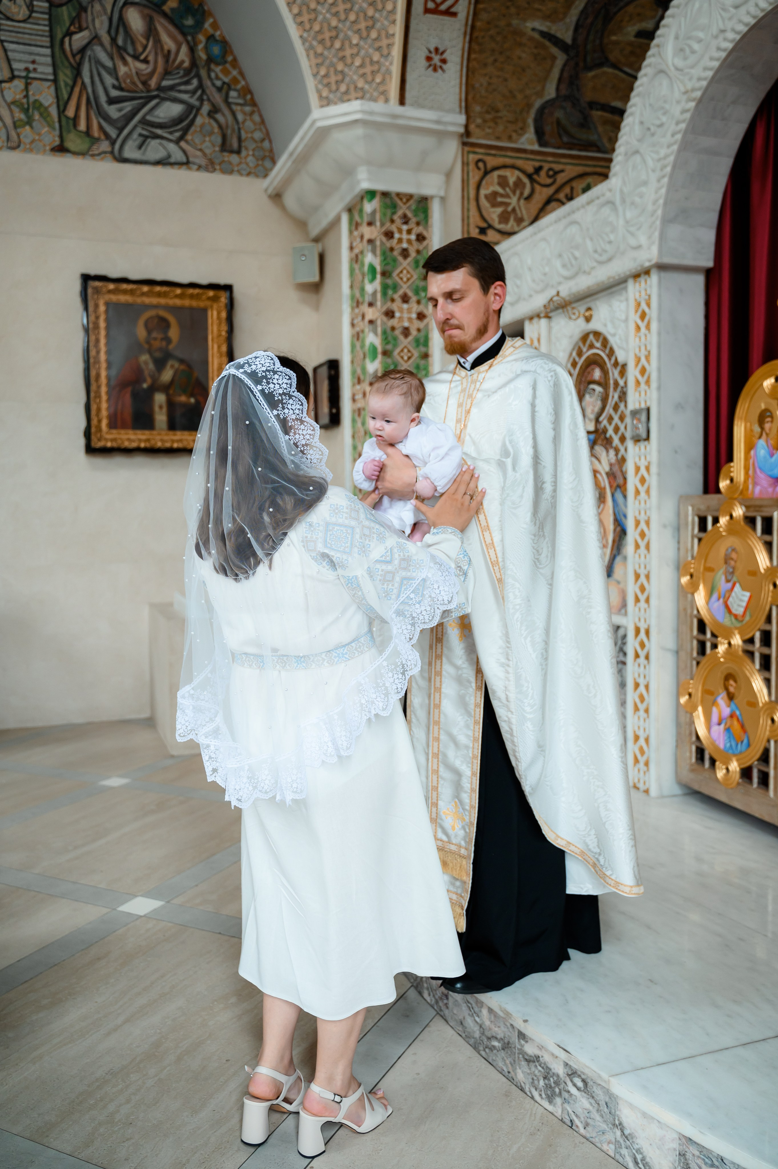 Хрещення Спасо-Преображенський собор. Сімейний та дитячий фотограф в Києві та Ірпені Тетяна Чайка