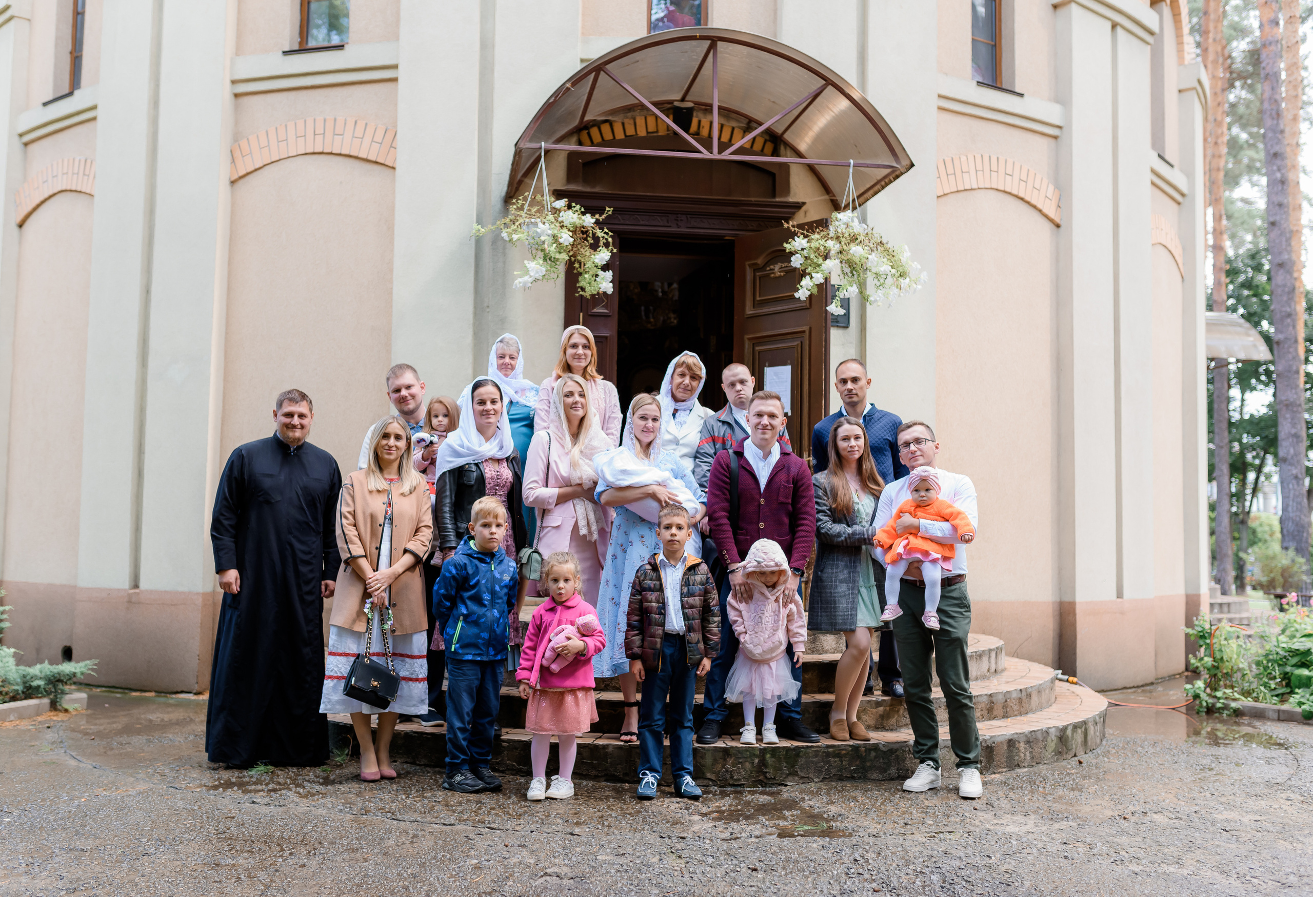 Хрещення Ельдара. Ірпінь. Храм священномученика Володимира (ЦП). Сімейний та дитячий фотограф в Києві та Ірпені Тетяна Чайка