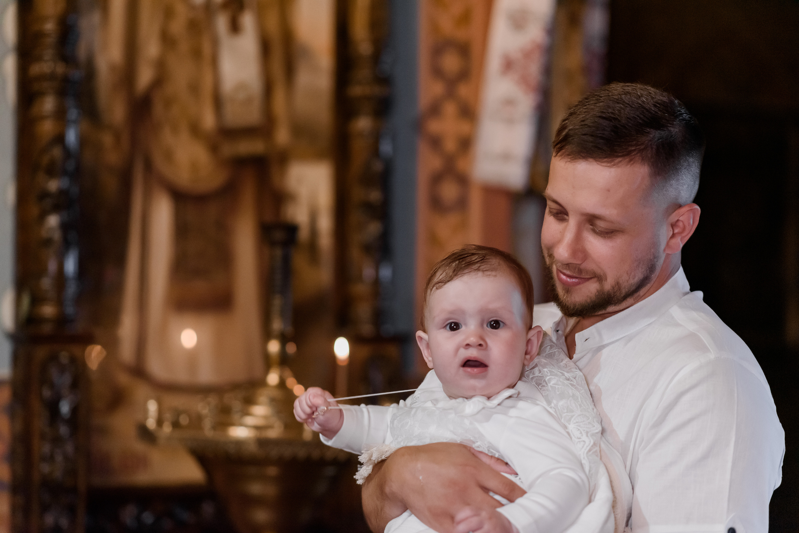 Хрещення Даринки. Храм Успіння Пресвятої Богородиці (Пирогоща). Київ. Сімейний та дитячий фотограф в Києві та Ірпені Тетяна Чайка
