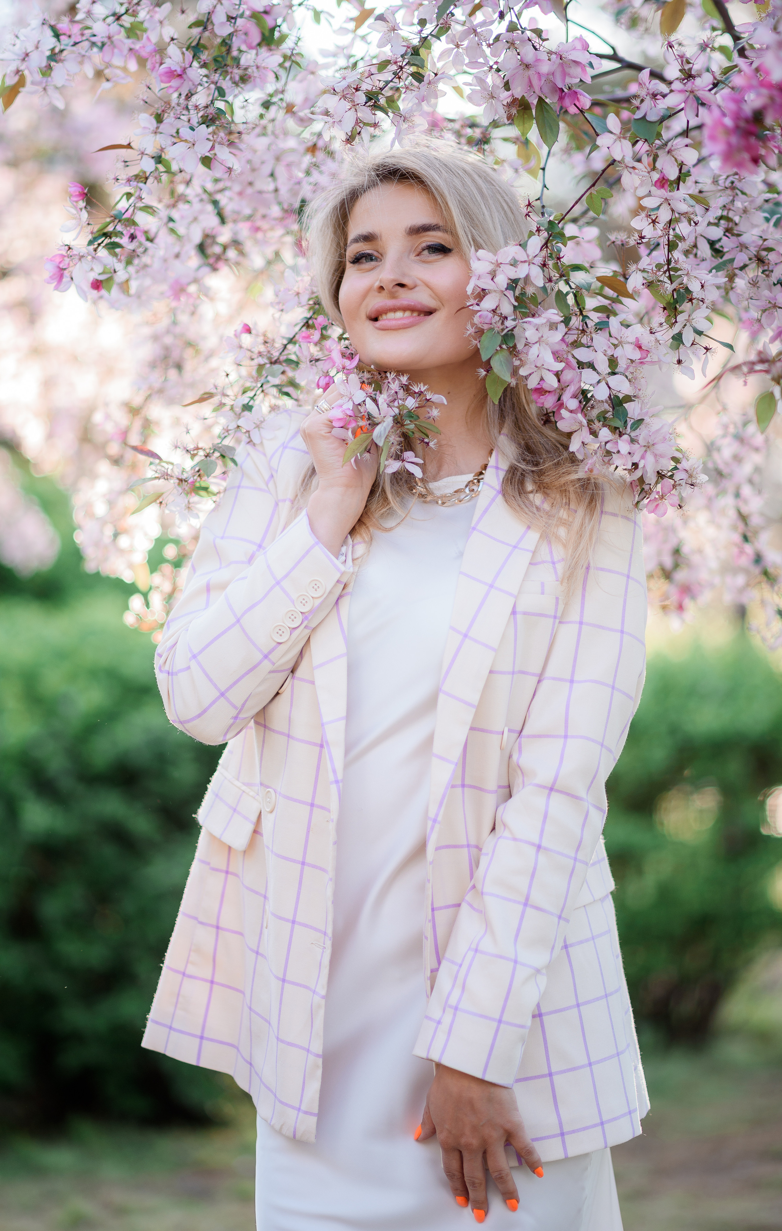 Юля. Весняне цвітіння. Сімейний та дитячий фотограф в Києві та Ірпені Тетяна Чайка