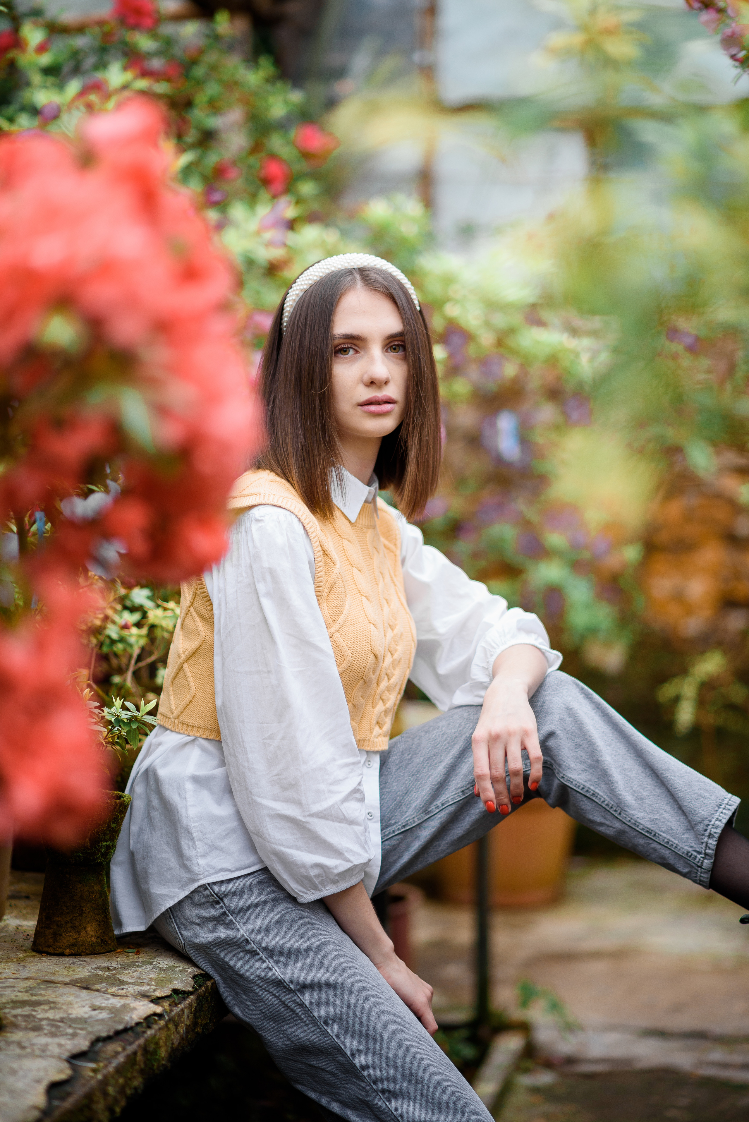 Богдана в азаліях. Сімейний та дитячий фотограф в Києві та Ірпені Тетяна Чайка