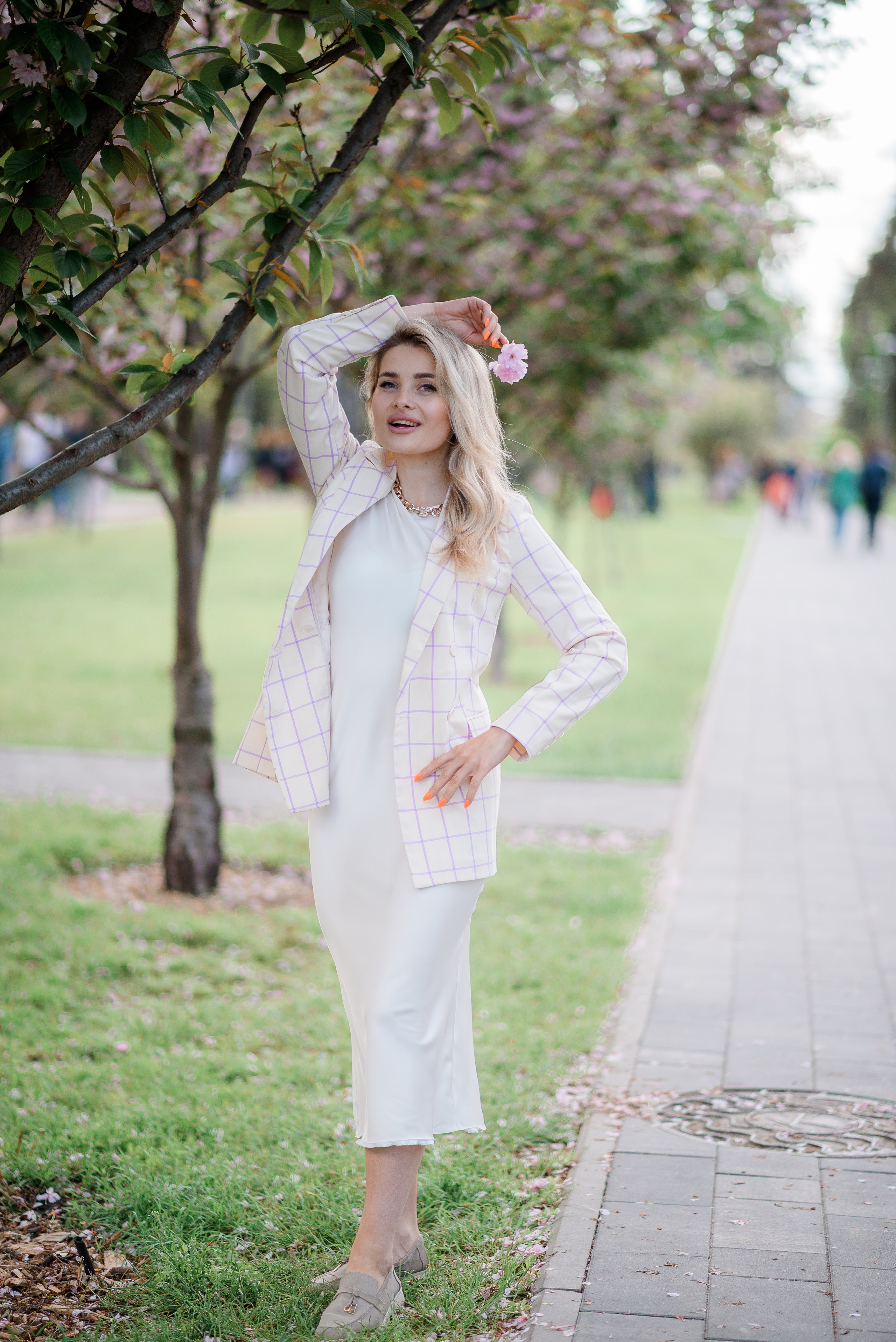 Юля. Весняне цвітіння. Сімейний та дитячий фотограф в Києві та Ірпені Тетяна Чайка