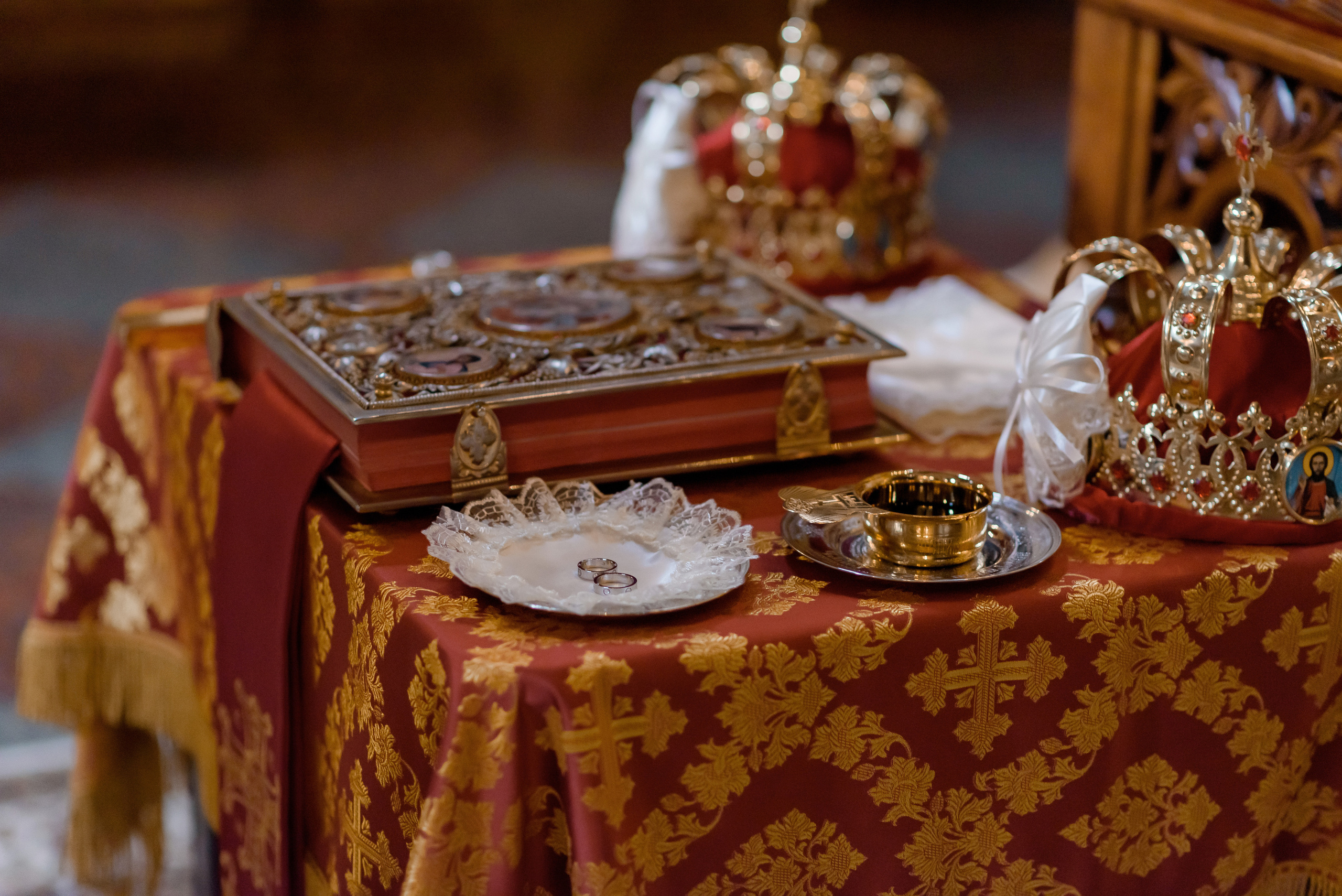 Вінчання Катерини та Артема. Михайлівський собор. Сімейний та дитячий фотограф в Києві та Ірпені Тетяна Чайка