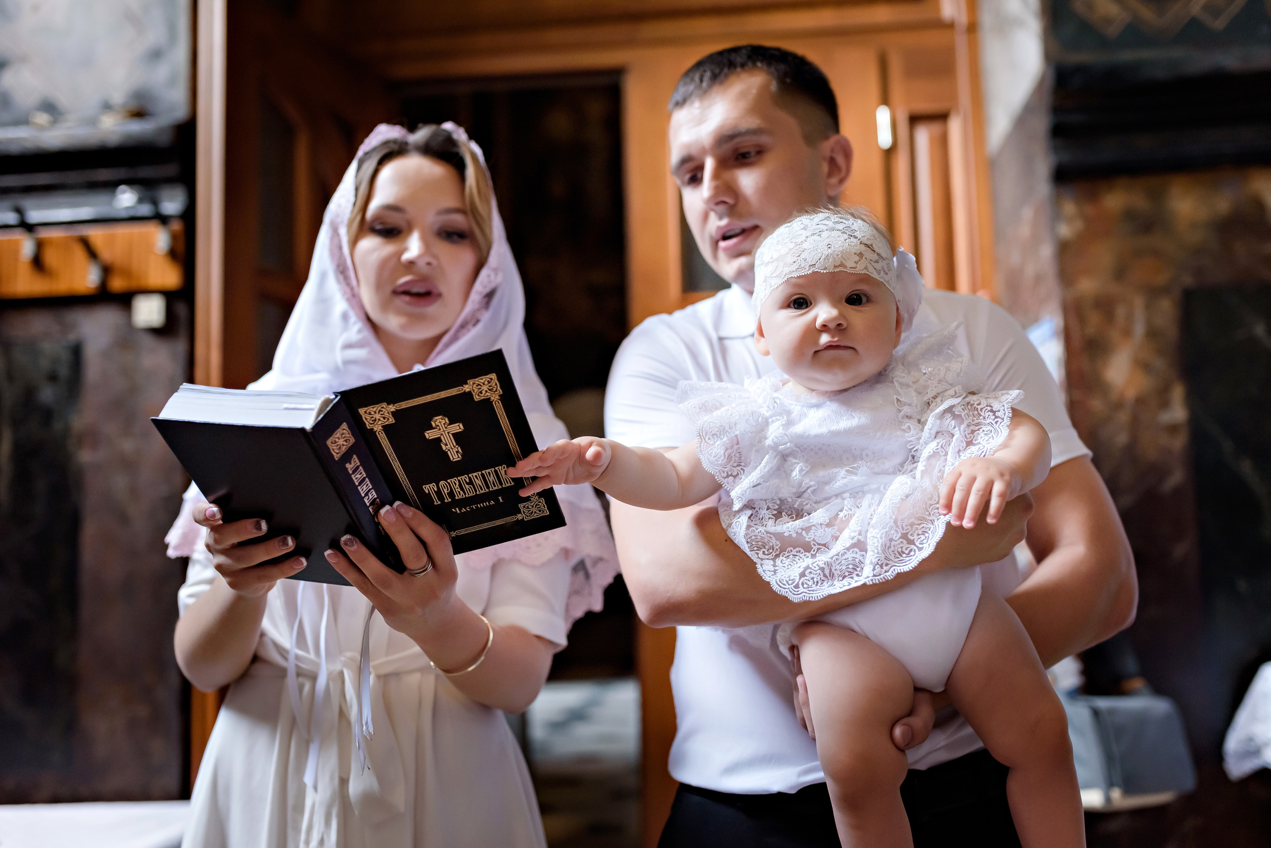 Хрещення Кіри. Володимирський Собор. Сімейний та дитячий фотограф в Києві та Ірпені Тетяна Чайка