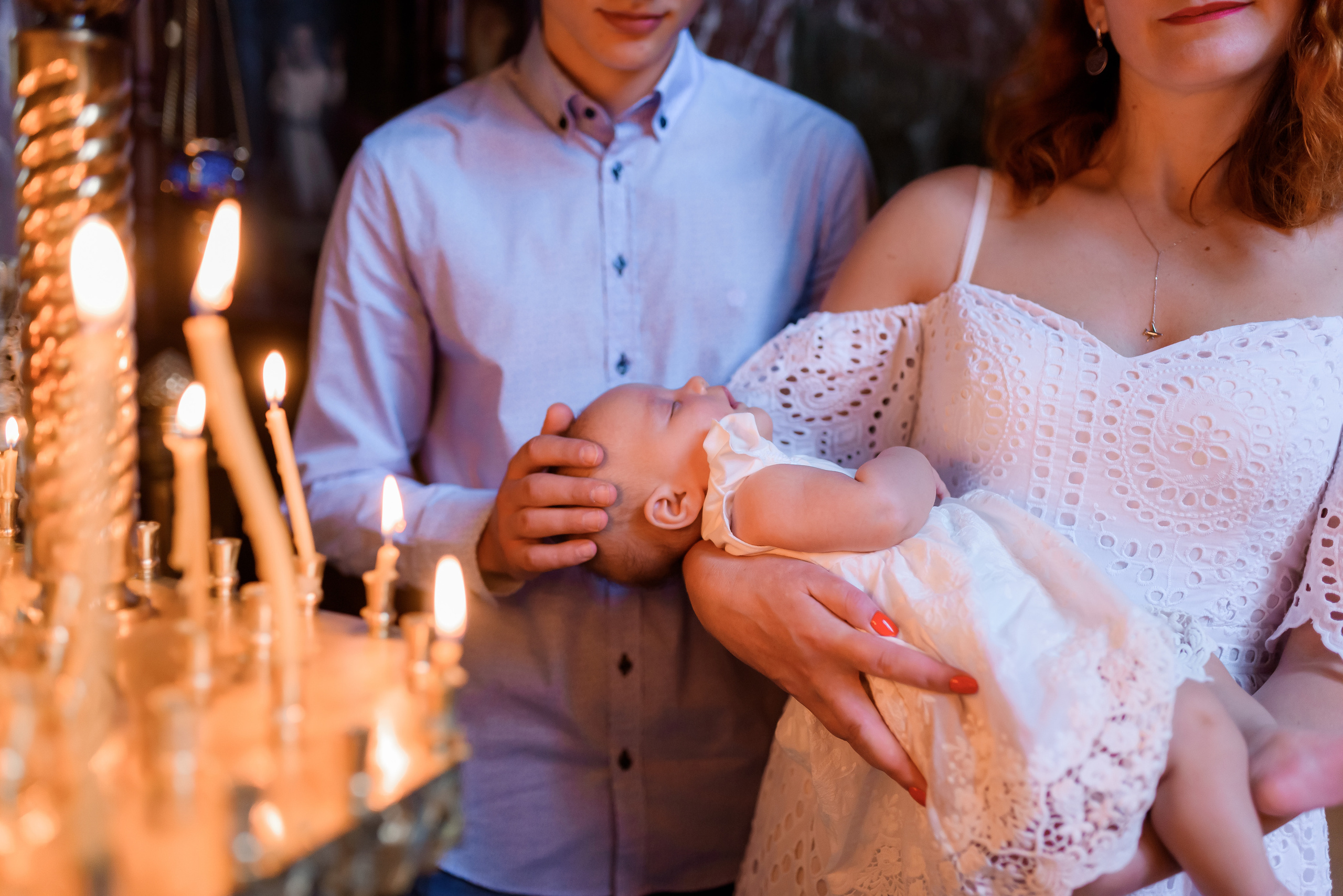 Хрещення Еміліі. Володимирський собор. Сімейний та дитячий фотограф в Києві та Ірпені Тетяна Чайка