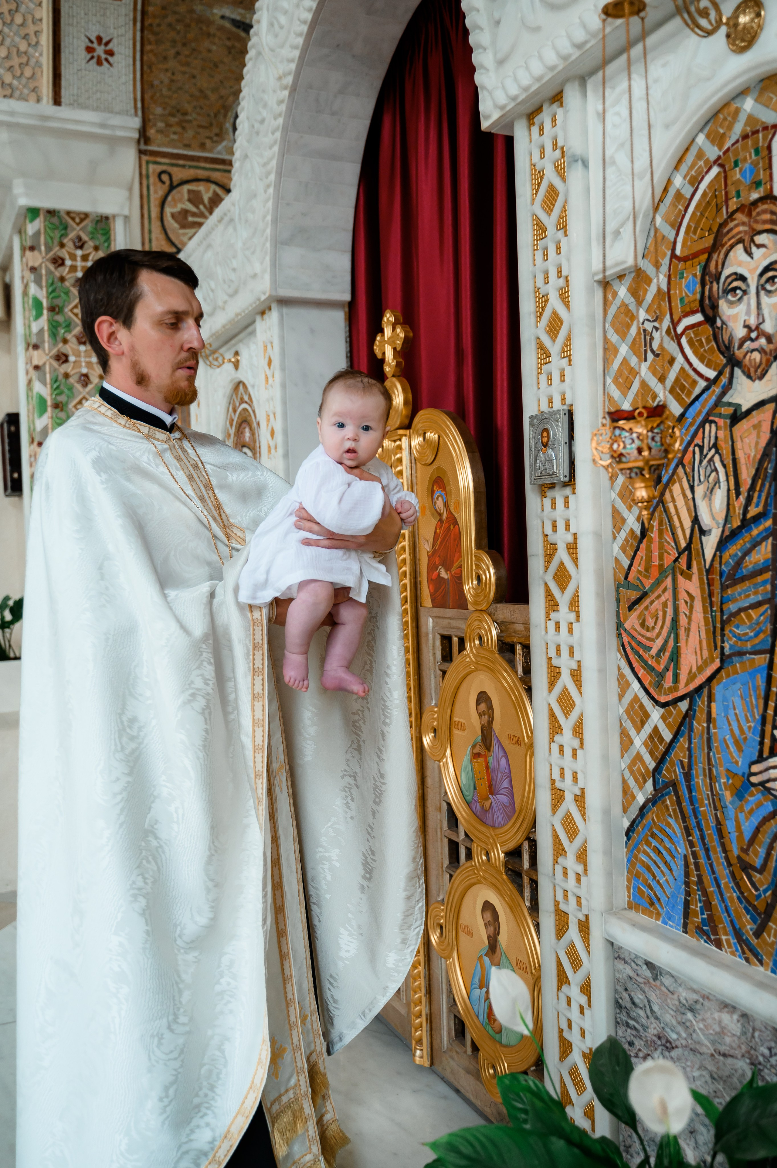 Хрещення Спасо-Преображенський собор. Сімейний та дитячий фотограф в Києві та Ірпені Тетяна Чайка