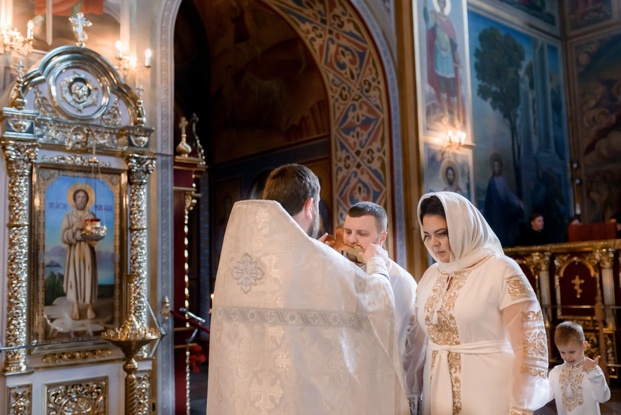 Вінчання Катерини та Артема. Михайлівський собор. Сімейний та дитячий фотограф в Києві та Ірпені Тетяна Чайка