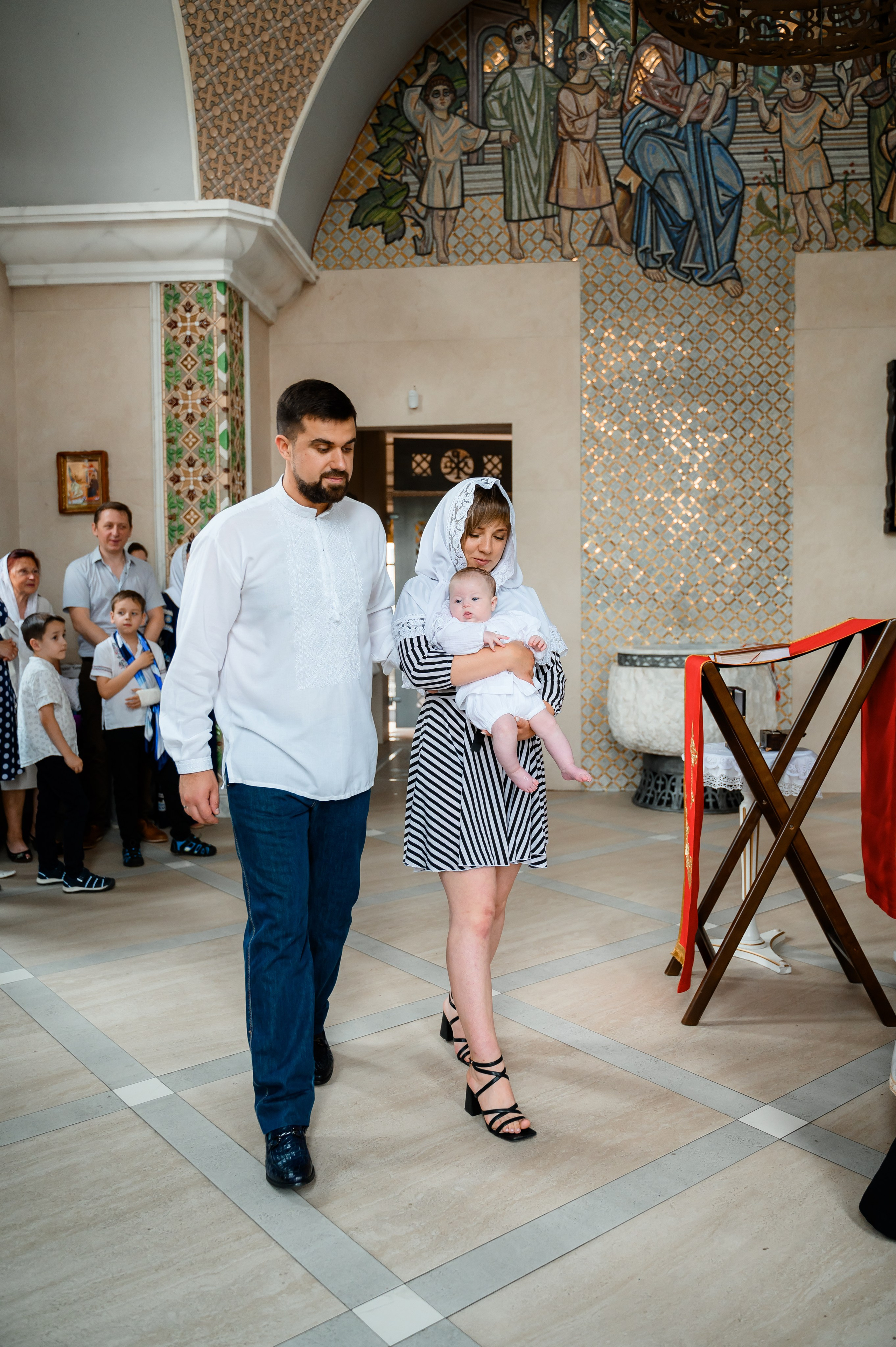 Хрещення Спасо-Преображенський собор. Сімейний та дитячий фотограф в Києві та Ірпені Тетяна Чайка