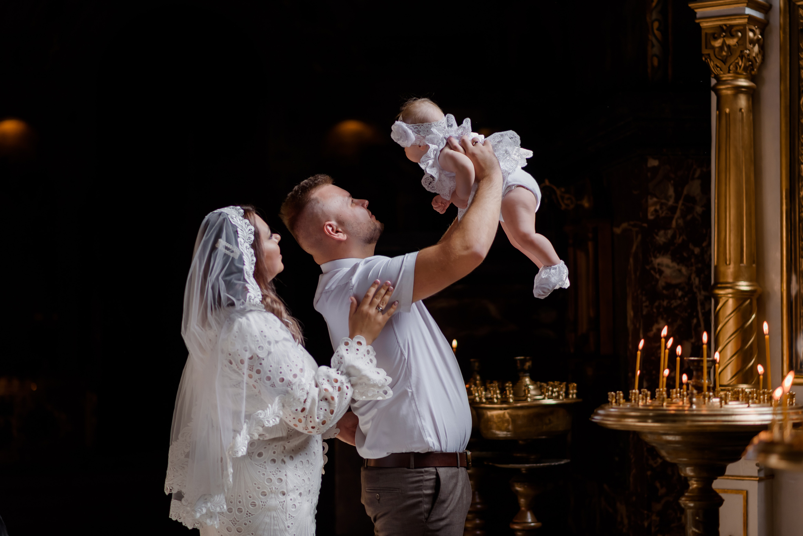 Хрещення Кіри. Володимирський Собор. Сімейний та дитячий фотограф в Києві та Ірпені Тетяна Чайка