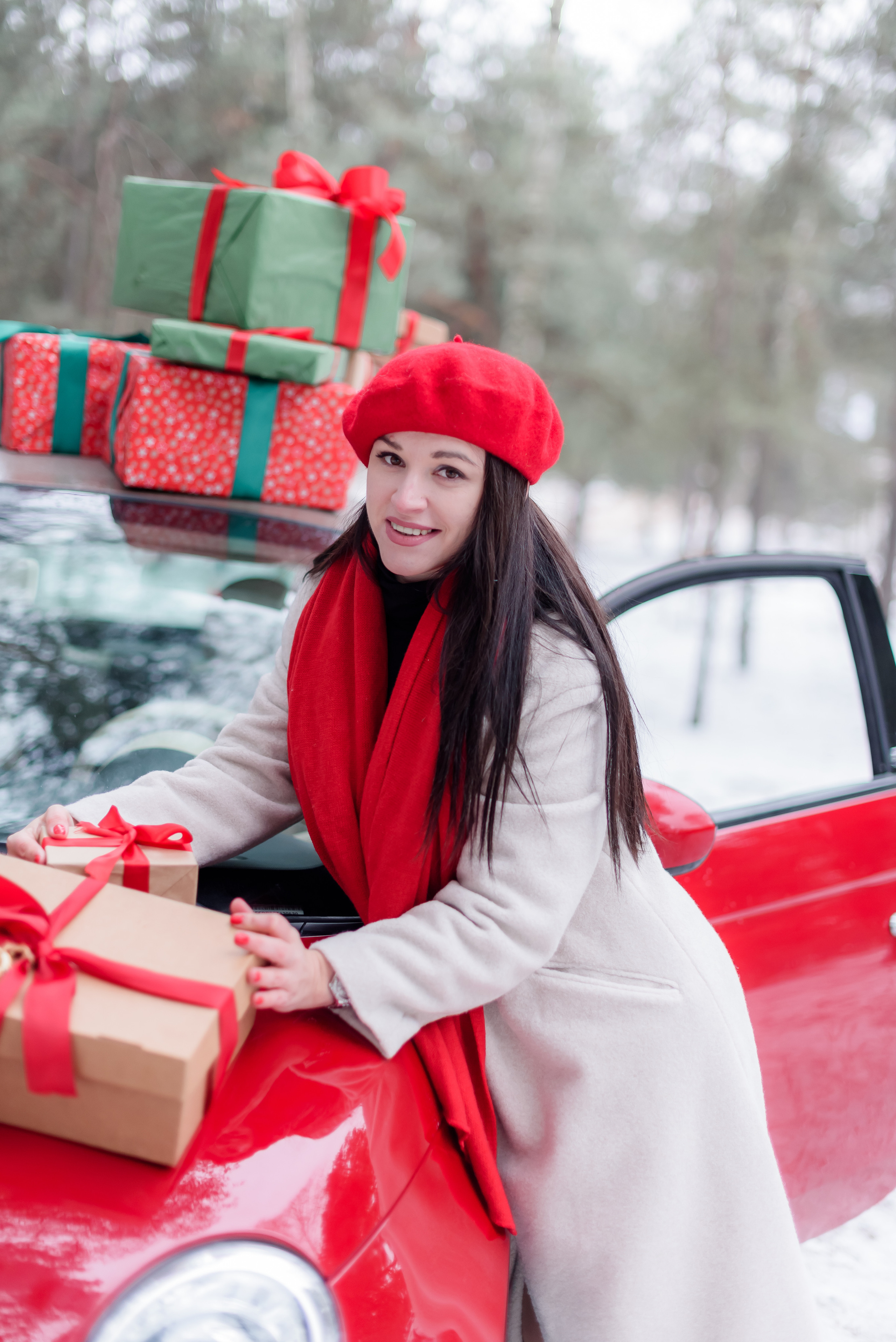 Новорічний з червоною машинкою. Сімейний та дитячий фотограф в Києві та Ірпені Тетяна Чайка