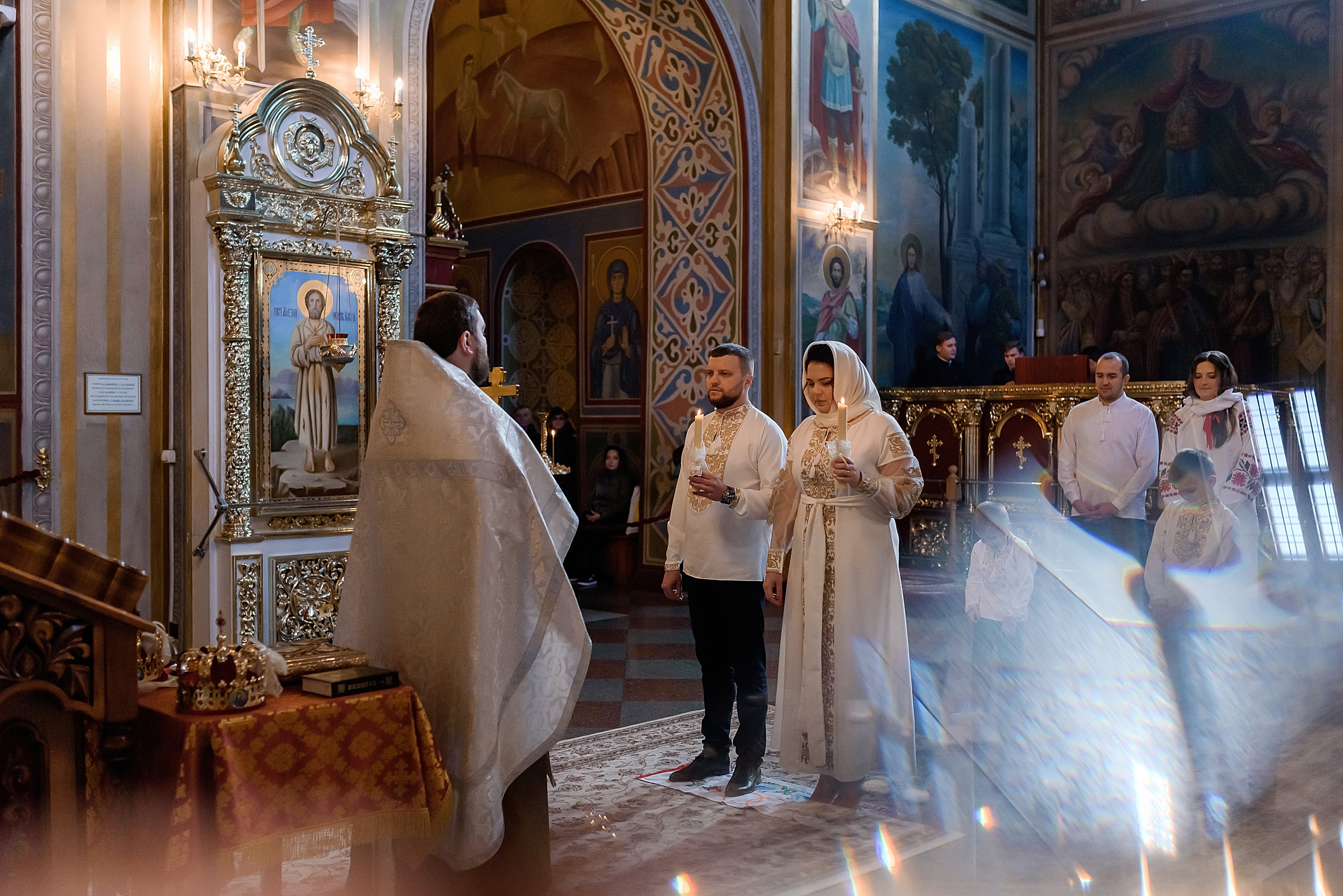 Вінчання Катерини та Артема. Михайлівський собор. Сімейний та дитячий фотограф в Києві та Ірпені Тетяна Чайка