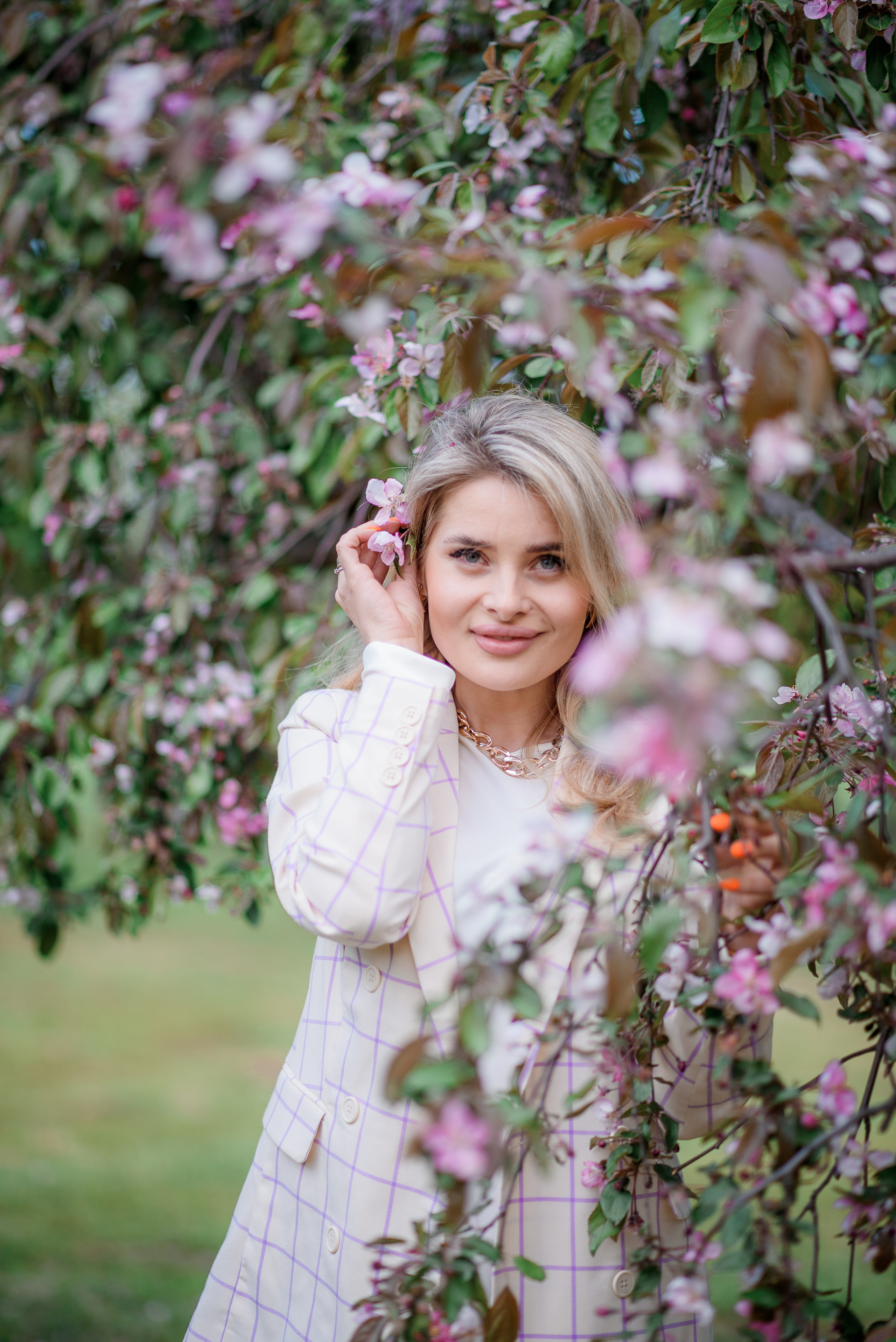 Юля. Весняне цвітіння. Сімейний та дитячий фотограф в Києві та Ірпені Тетяна Чайка