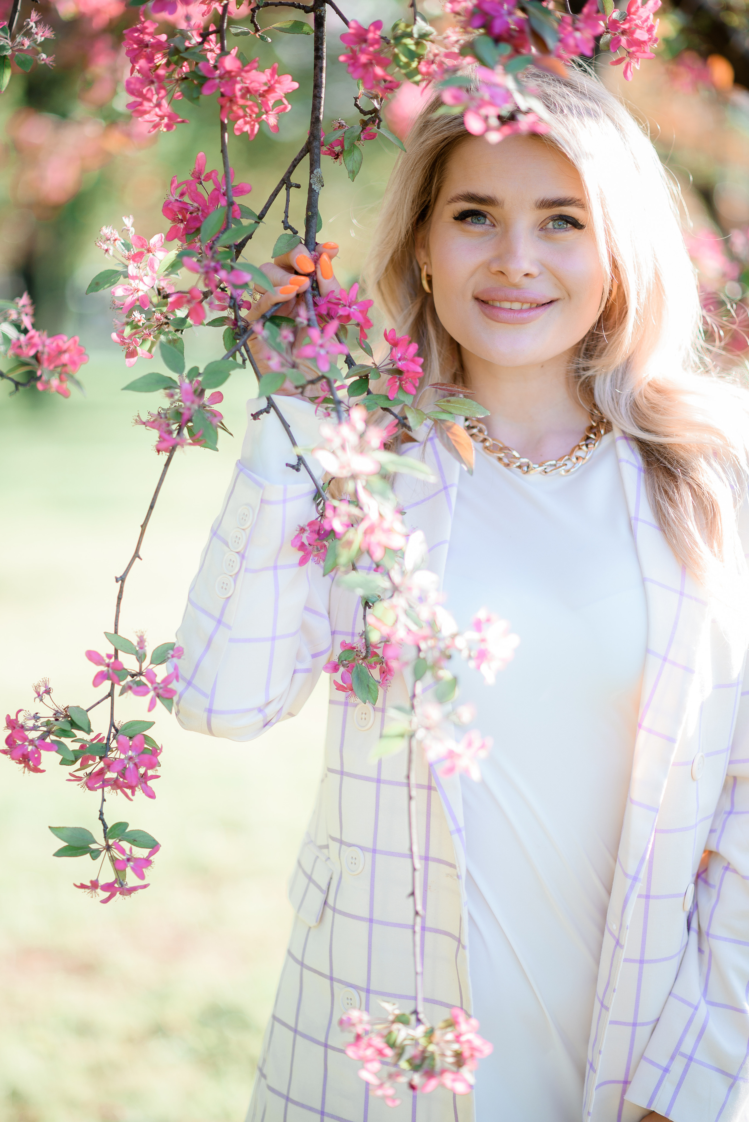 Юля. Весняне цвітіння. Сімейний та дитячий фотограф в Києві та Ірпені Тетяна Чайка