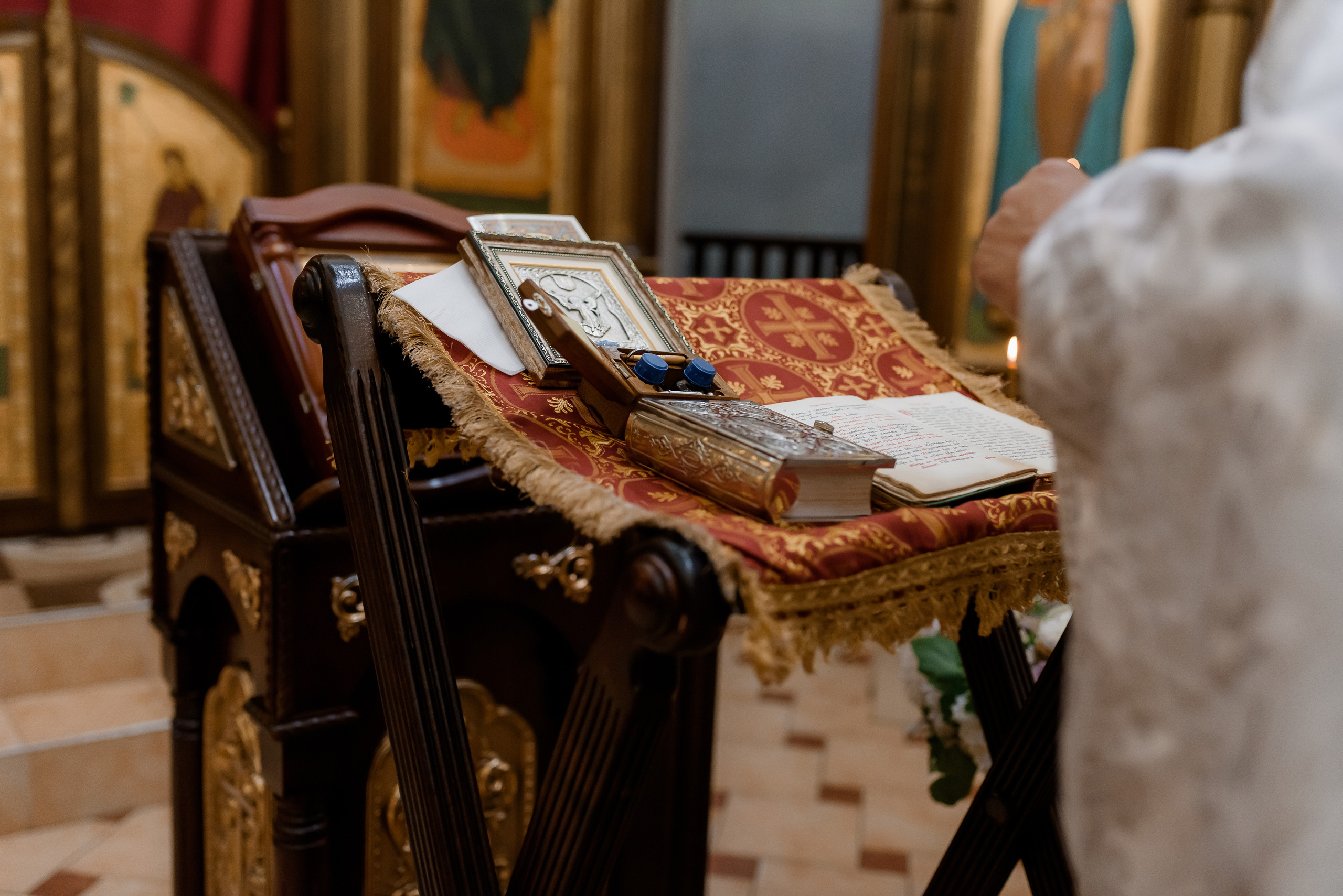 Хрещення Ельдара. Ірпінь. Храм священномученика Володимира (ЦП). Сімейний та дитячий фотограф в Києві та Ірпені Тетяна Чайка