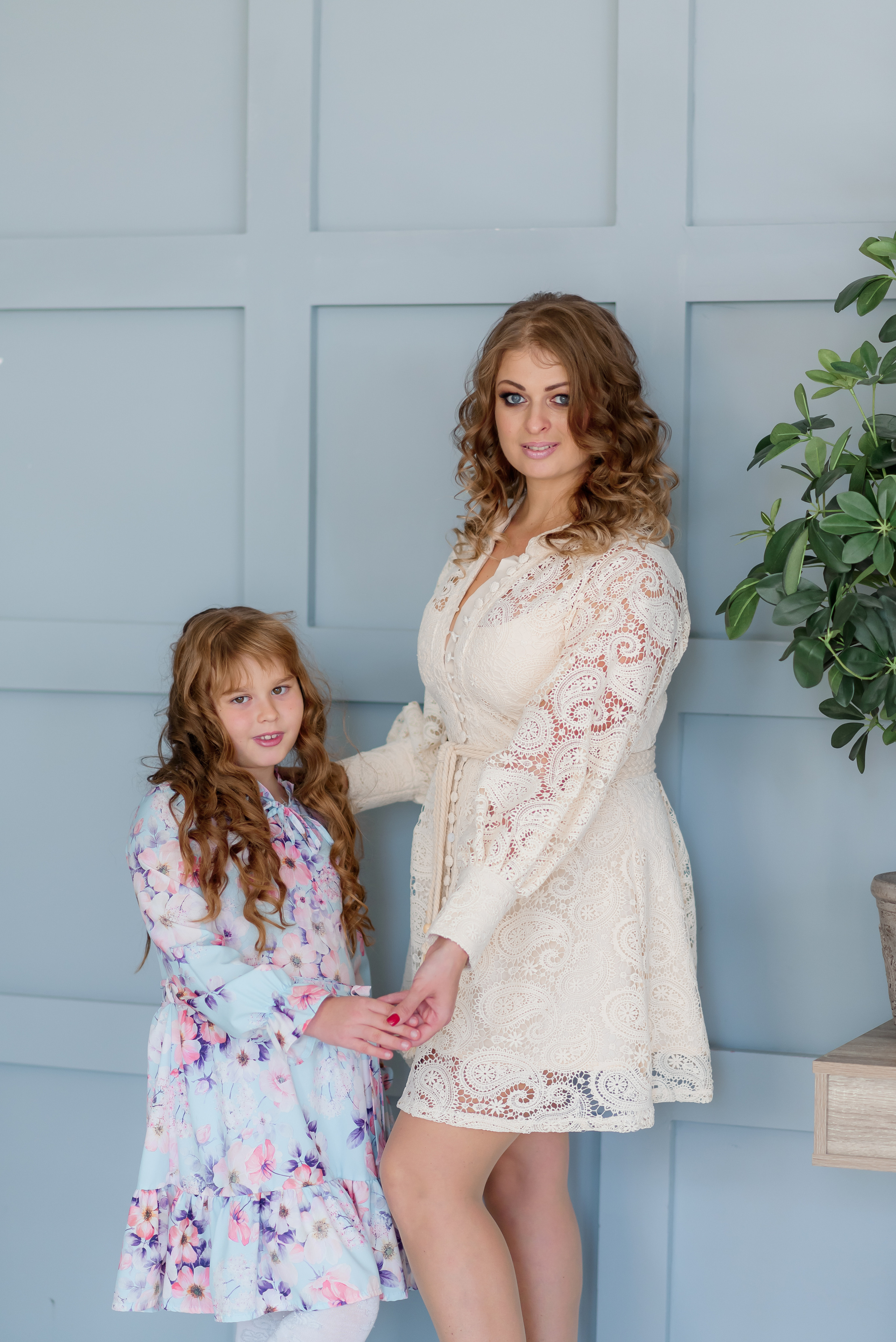 Каріна з родиною. Сімейний та дитячий фотограф в Києві та Ірпені Тетяна Чайка