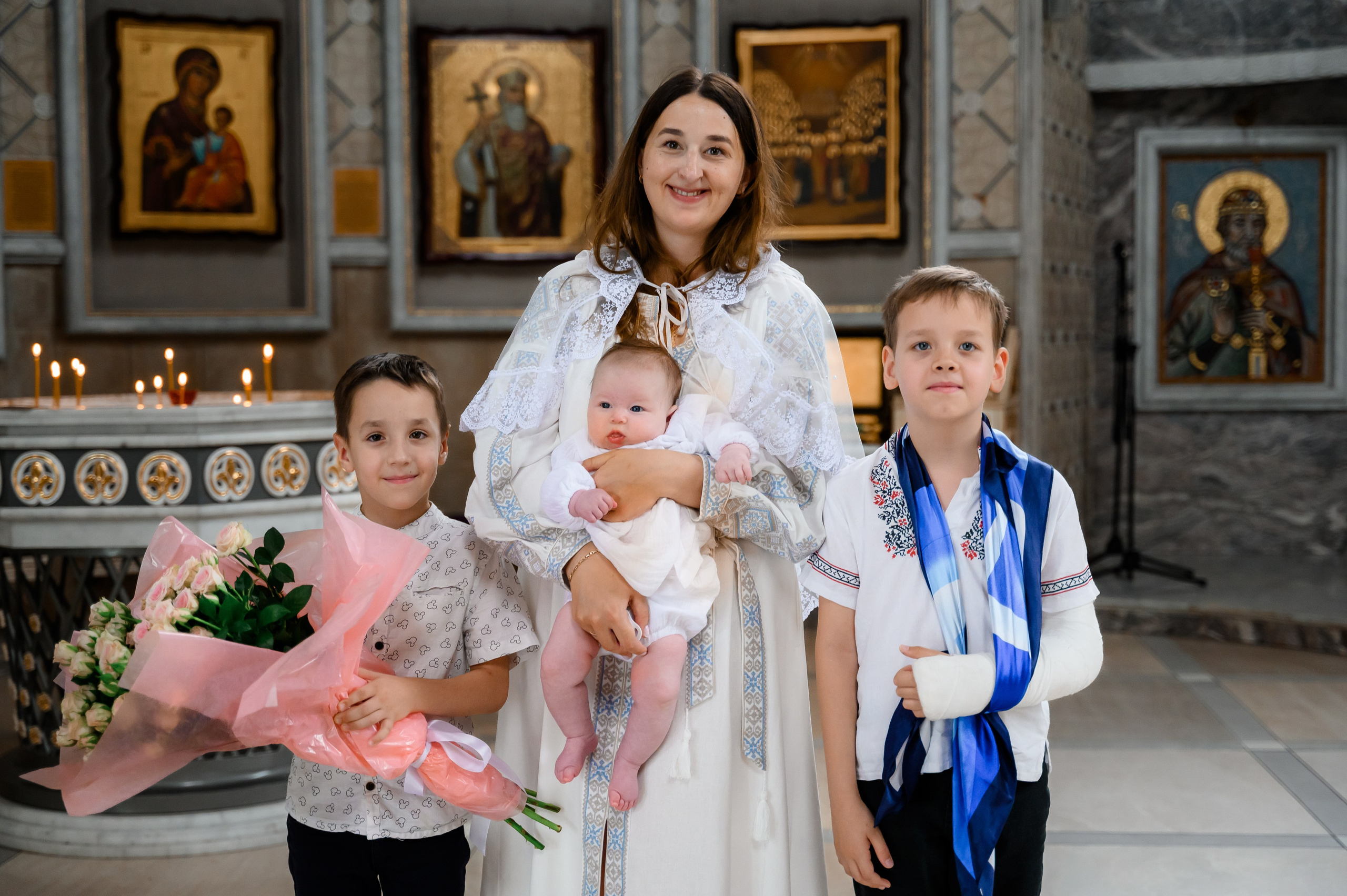 Хрещення Спасо-Преображенський собор. Сімейний та дитячий фотограф в Києві та Ірпені Тетяна Чайка