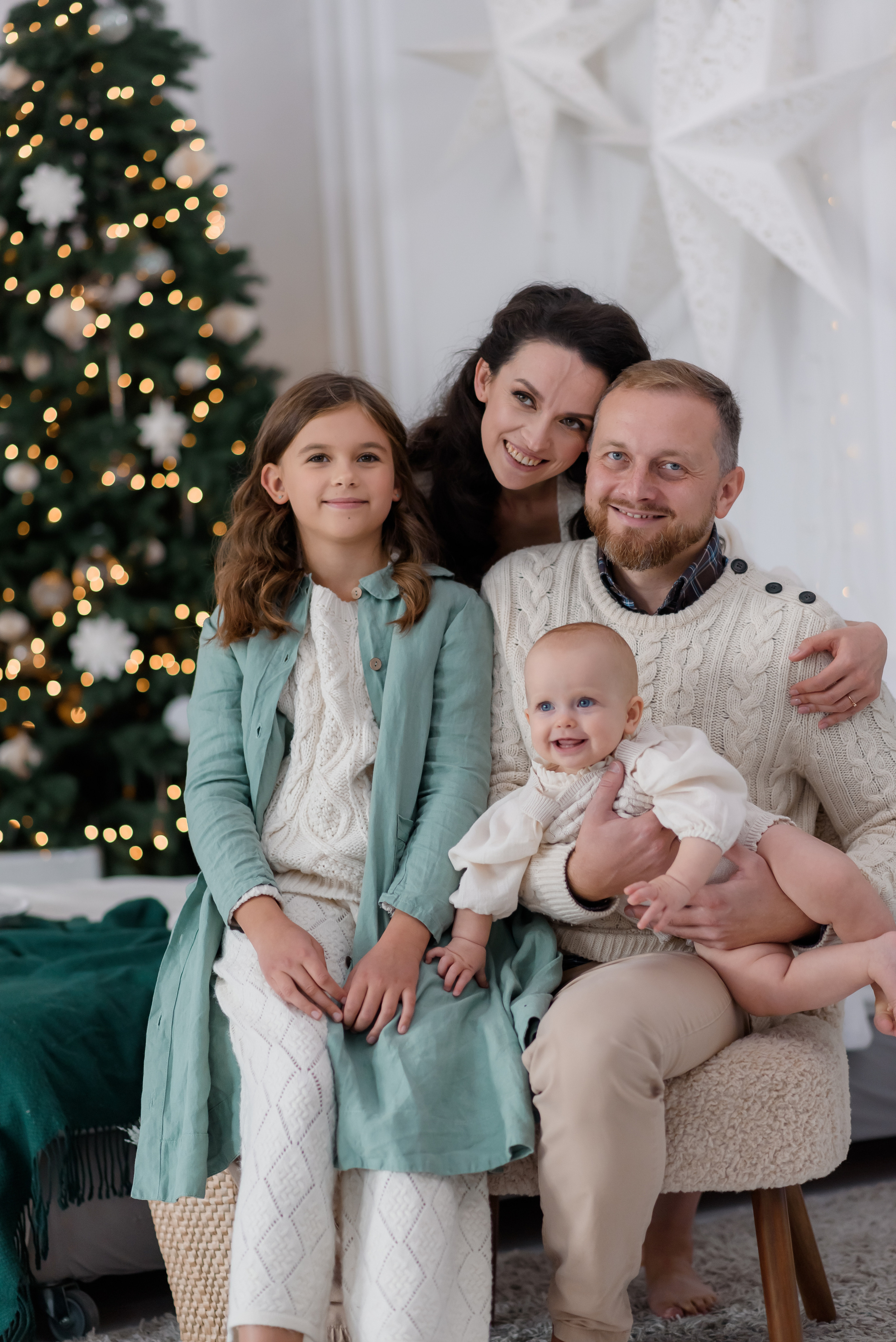 Новорічна сімейна зйомка. МонохромСтудио. Сімейний та дитячий фотограф в Києві та Ірпені Тетяна Чайка