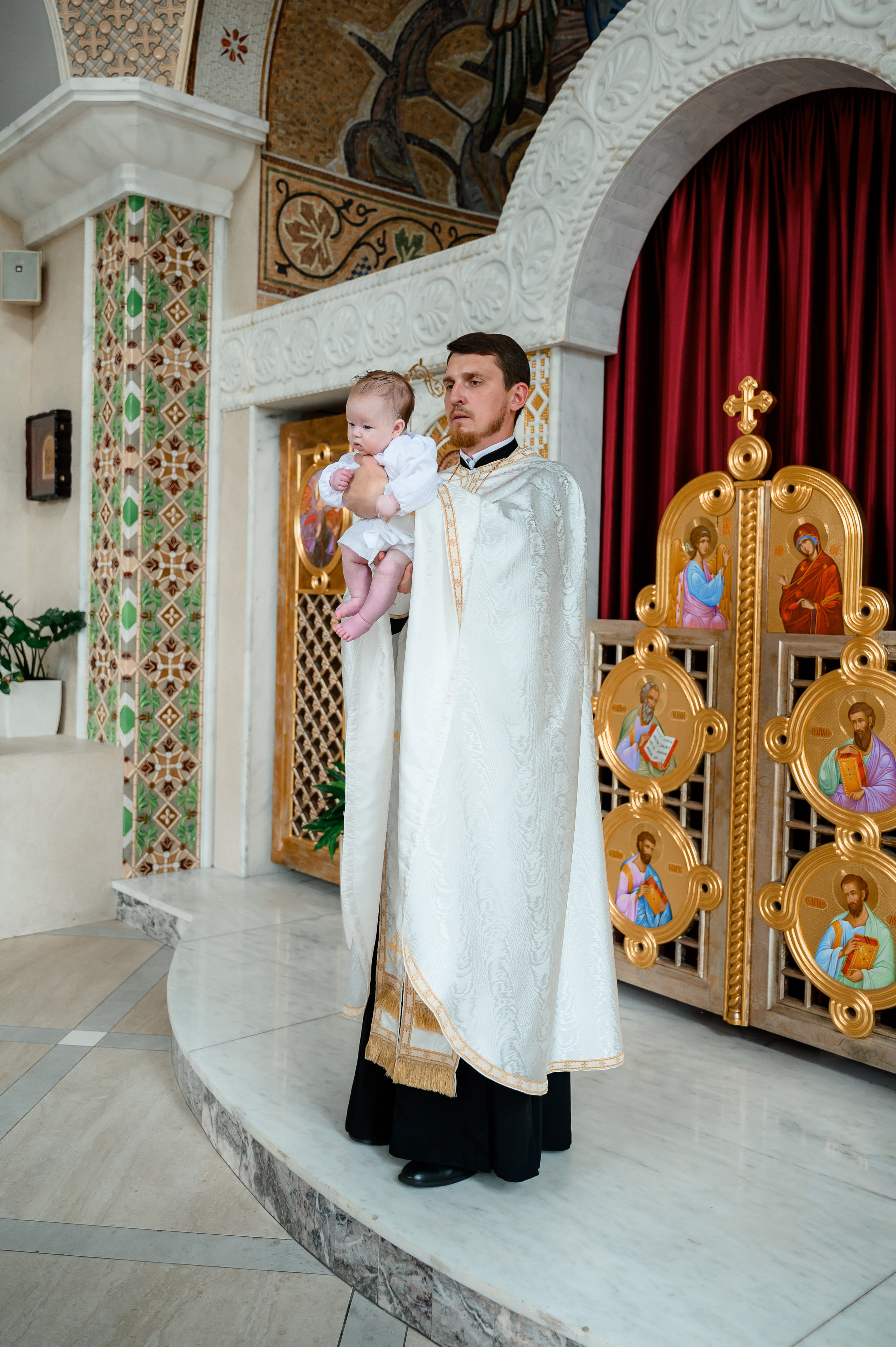 Хрещення Спасо-Преображенський собор. Сімейний та дитячий фотограф в Києві та Ірпені Тетяна Чайка