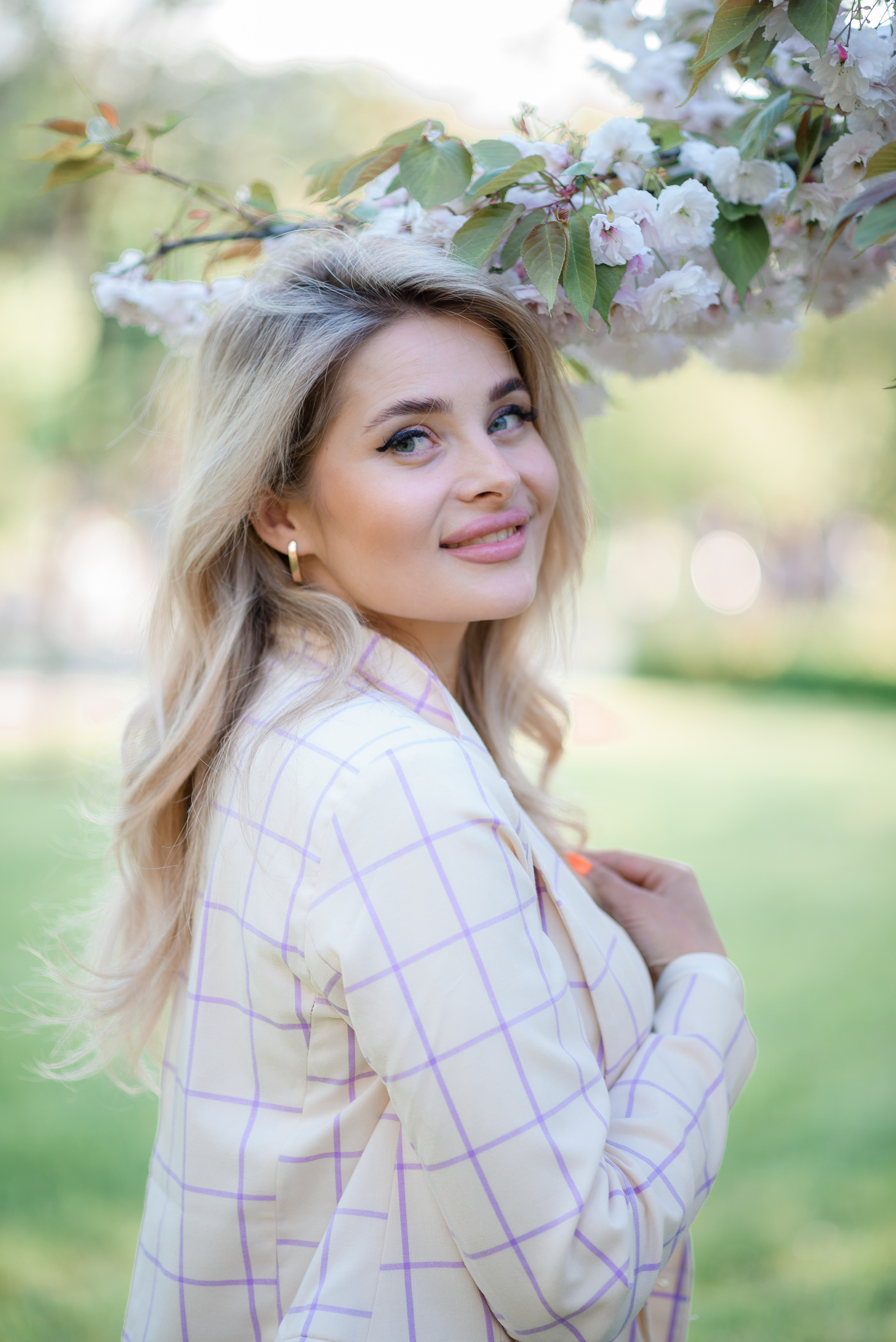 Юля. Весняне цвітіння. Сімейний та дитячий фотограф в Києві та Ірпені Тетяна Чайка