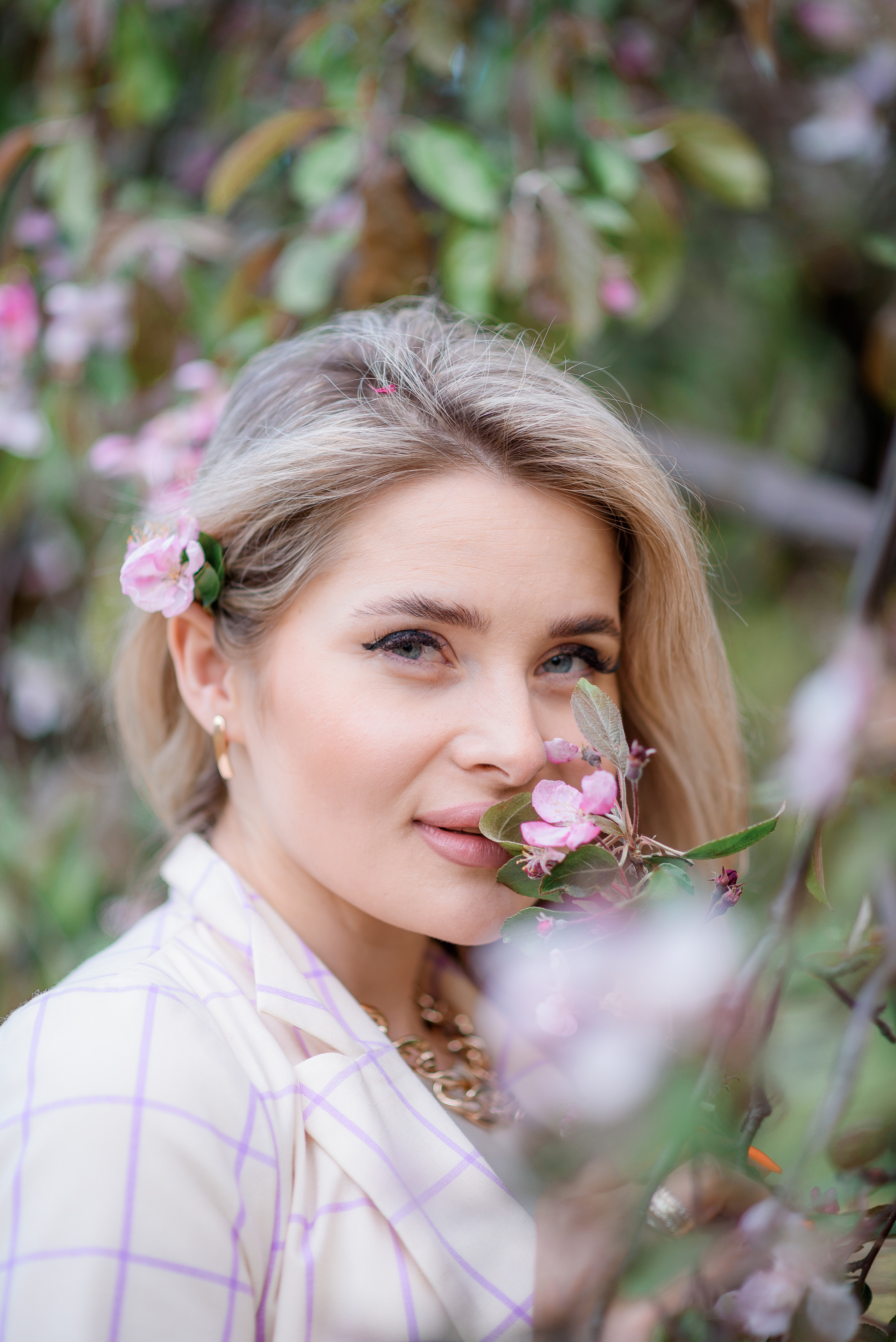 Юля. Весняне цвітіння. Сімейний та дитячий фотограф в Києві та Ірпені Тетяна Чайка